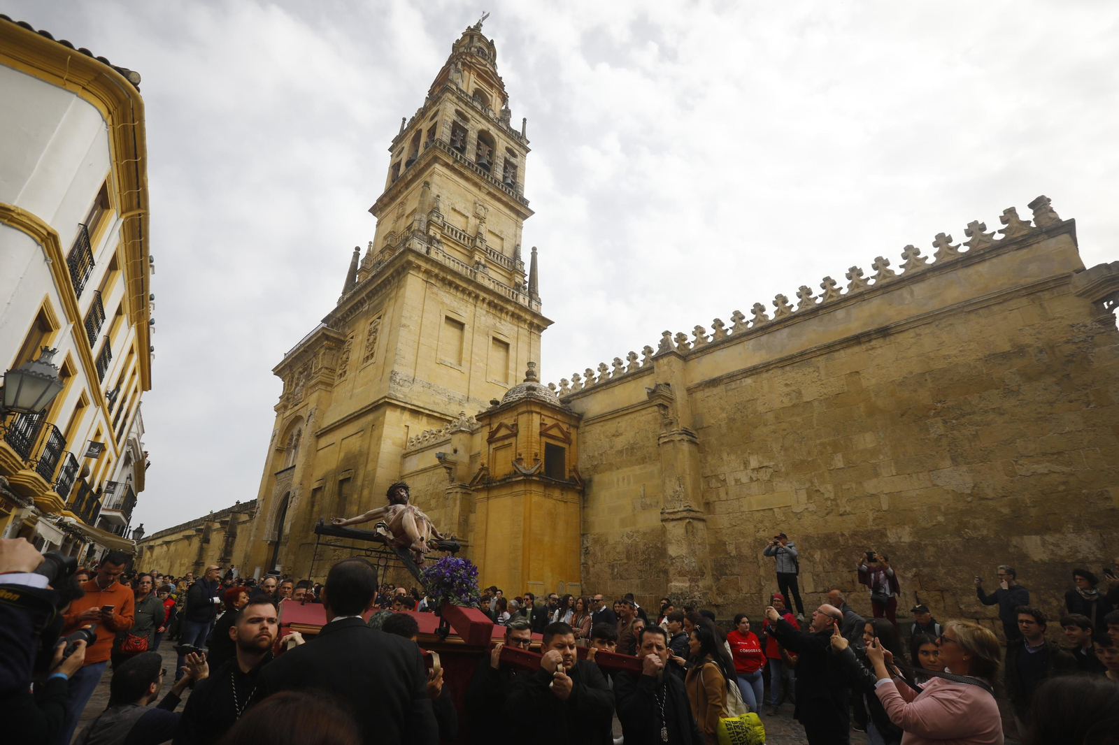 La bendición y traslado del nuevo Cristo de la Piedad de Córdoba, en imágenes