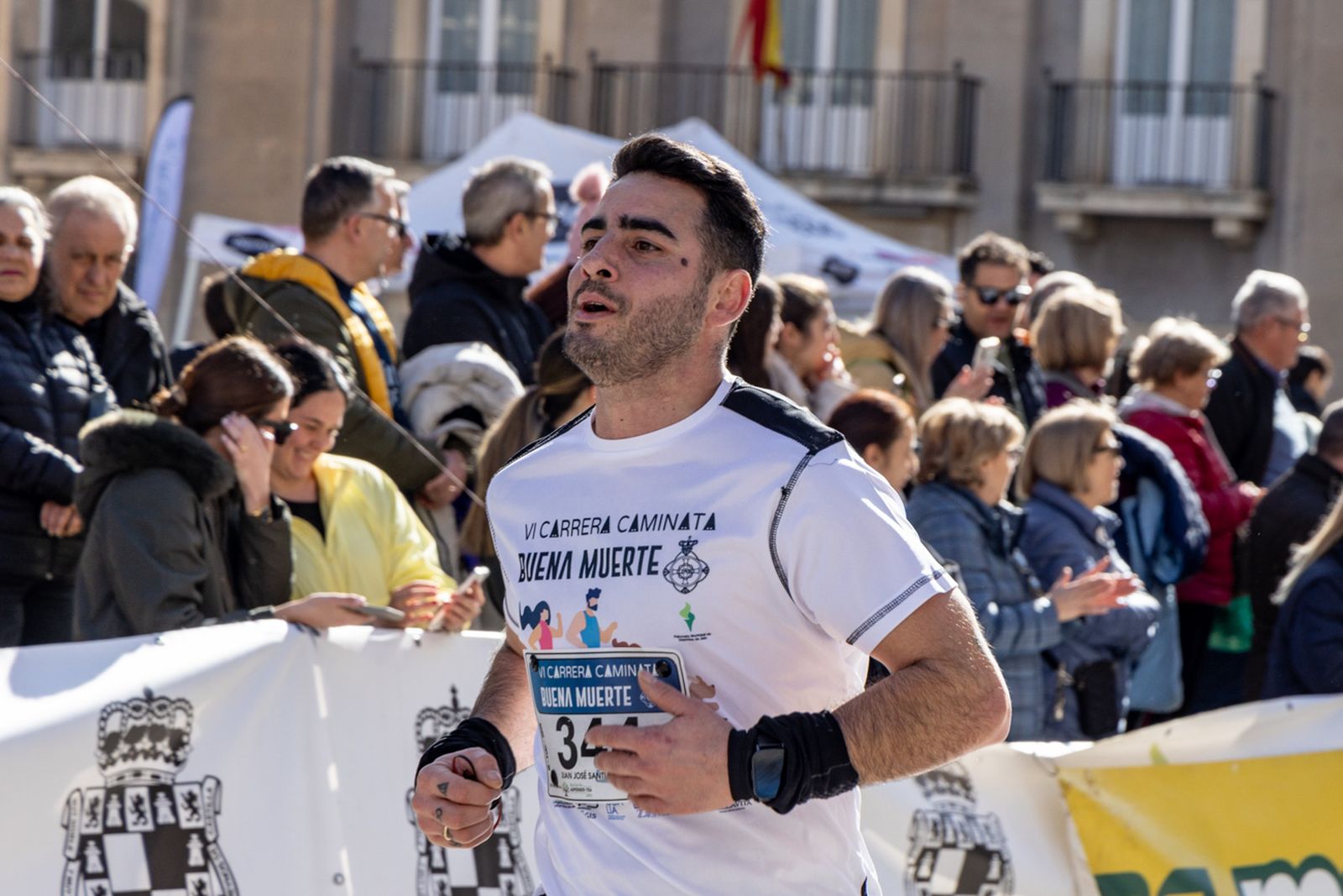 En imágenes: deporte y solidaridad se dan la mano en la VI Carrera-Caminata de la Hermandad de la Buena Muerte (1)