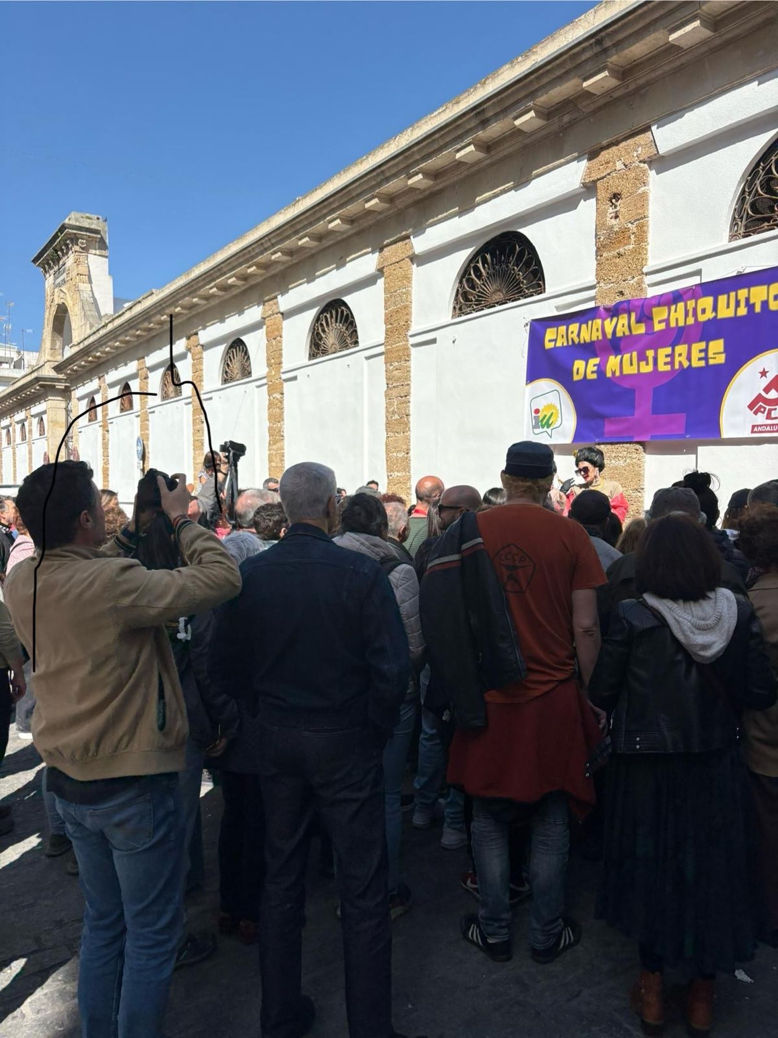 De concejal a fotógrafo