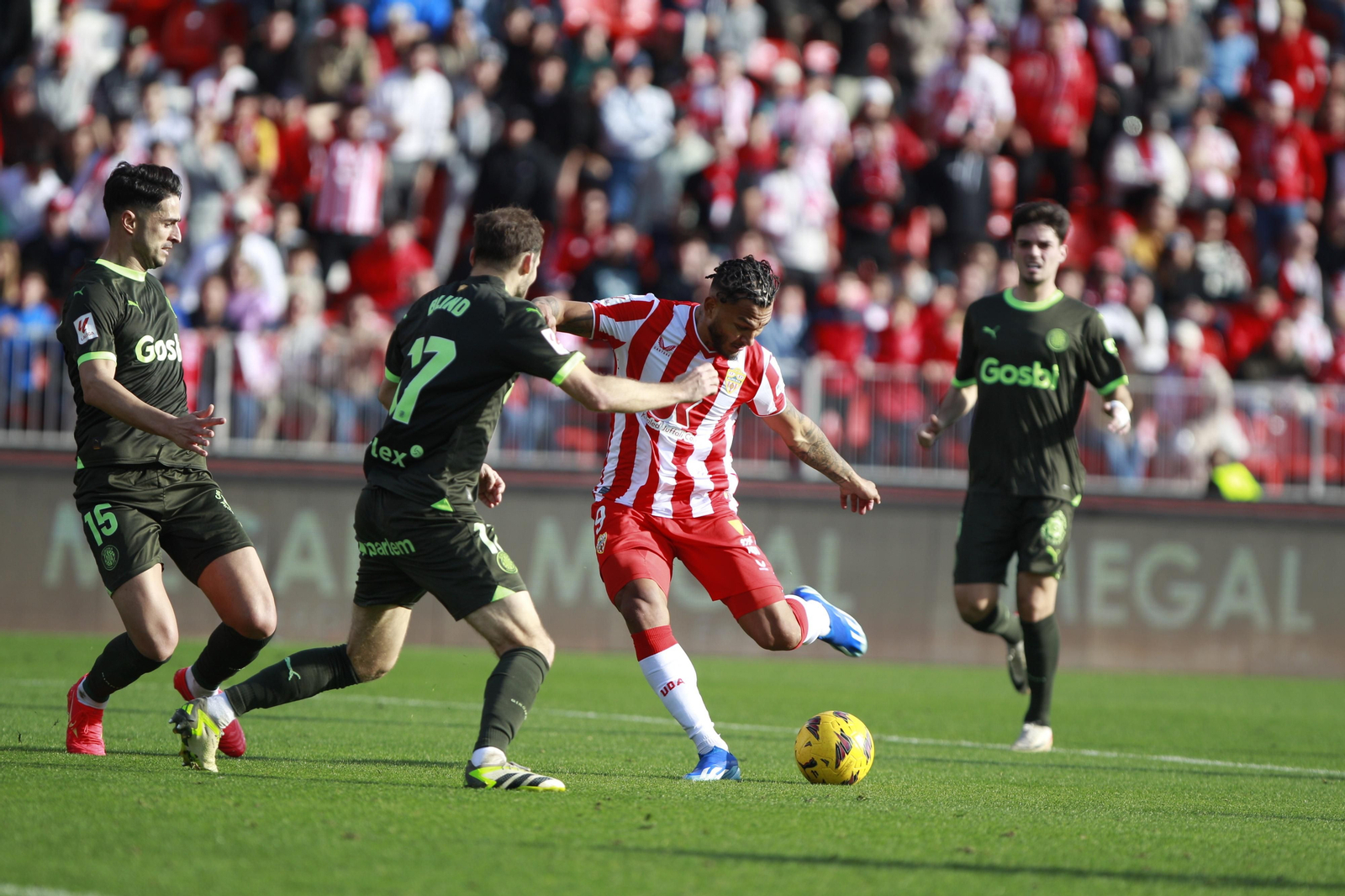 Las mejores imágenes del partido de fútbol U.D. Almería-Girona F.C.