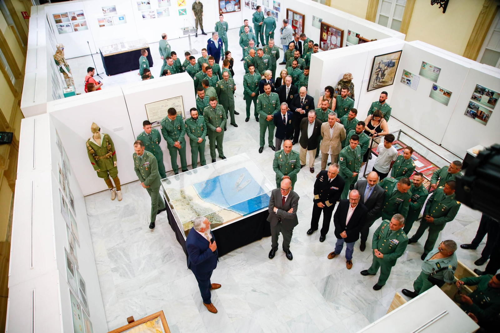 Inauguración de la exposición de la VII Bandera ‘Valenzuela’ de La Legión Inauguración de la exposición de la VII Bandera ‘Valenzuela’ de La Legión