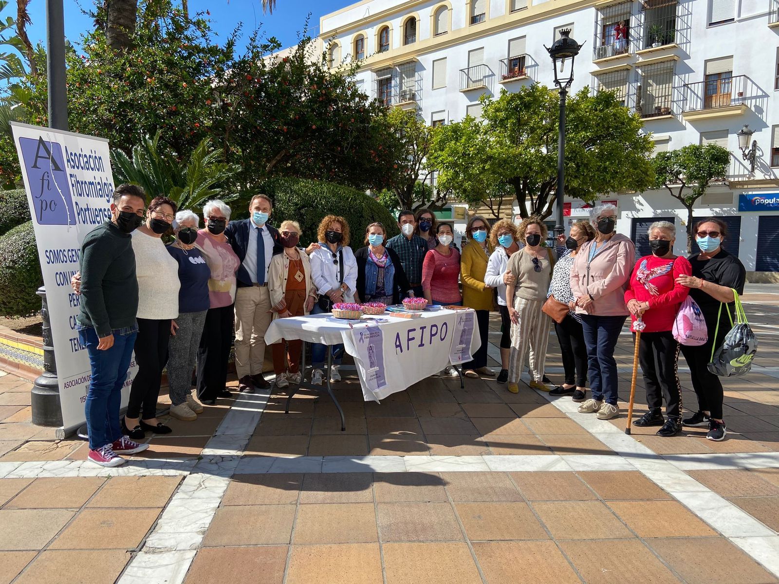 El stand instalado por Afipo con motivo del Día Internacional de la Fibromialgia.