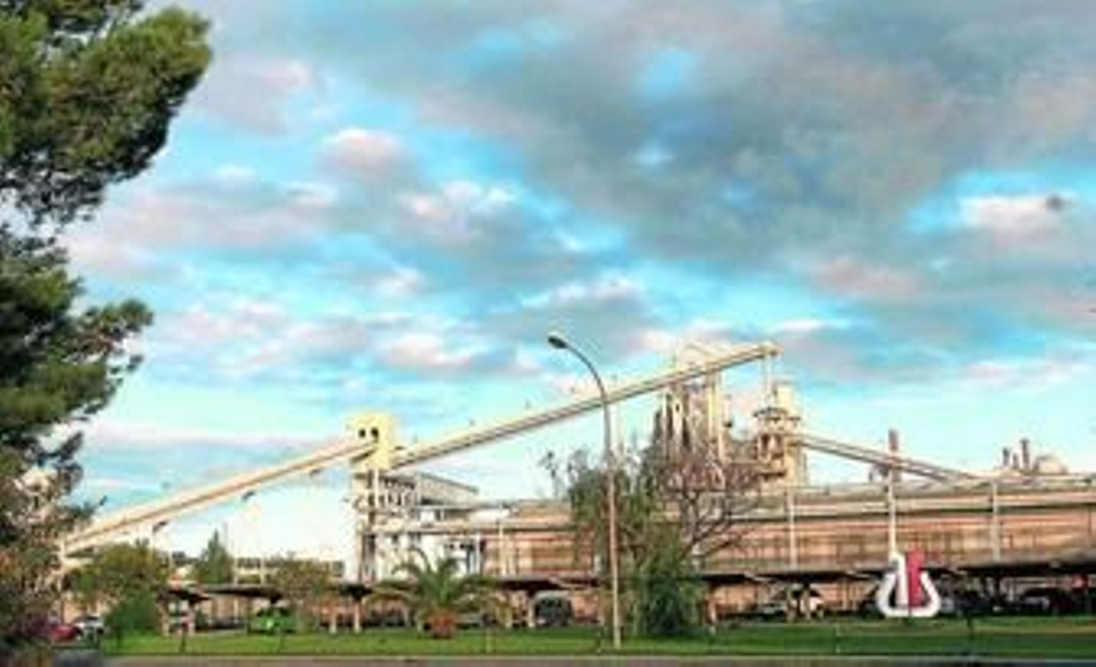 instalaciones de Foret en la avenida Francisco Montenegro.