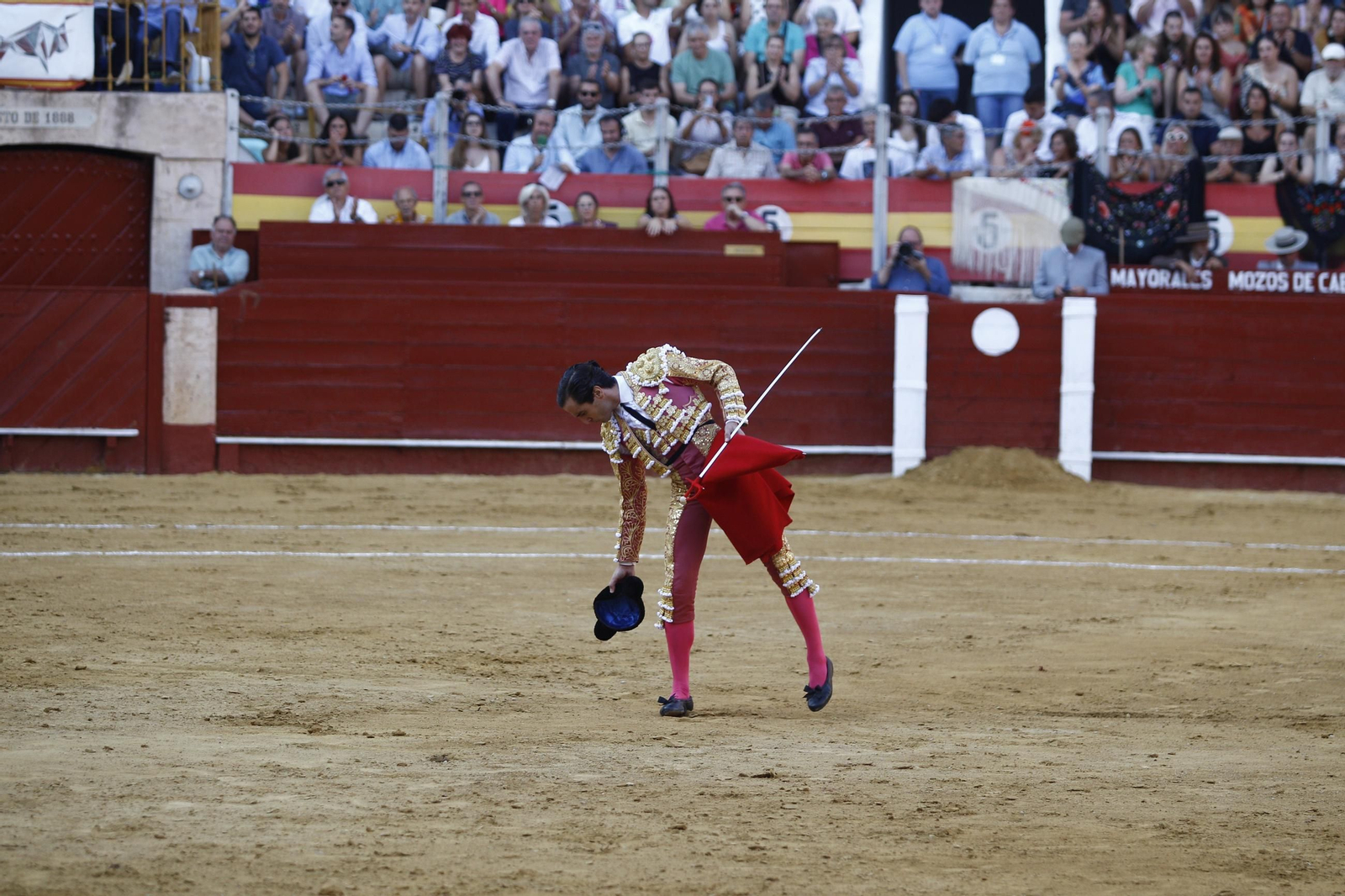 Las mejores imágenes de los toreros Fortes, Juan Ortega y David de Miranda en la Feria de Almería 2025