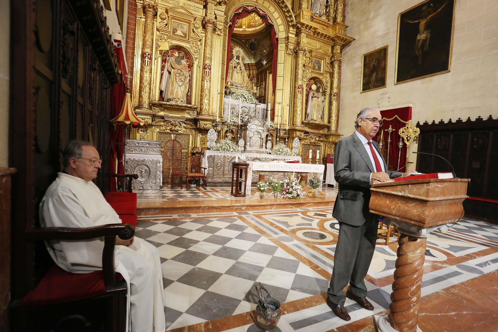 Ofrenda del Xerez DFC a la Virgen de La Merced