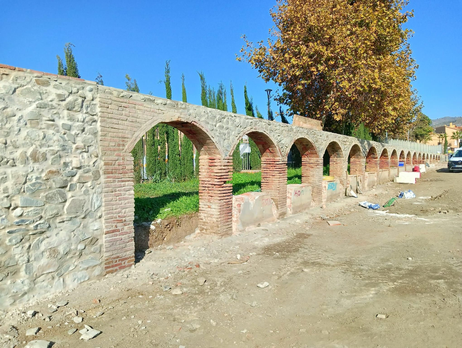 Restos del acueducto en Rincón de la Victoria Restos del acueducto en Rincón de la Victoria