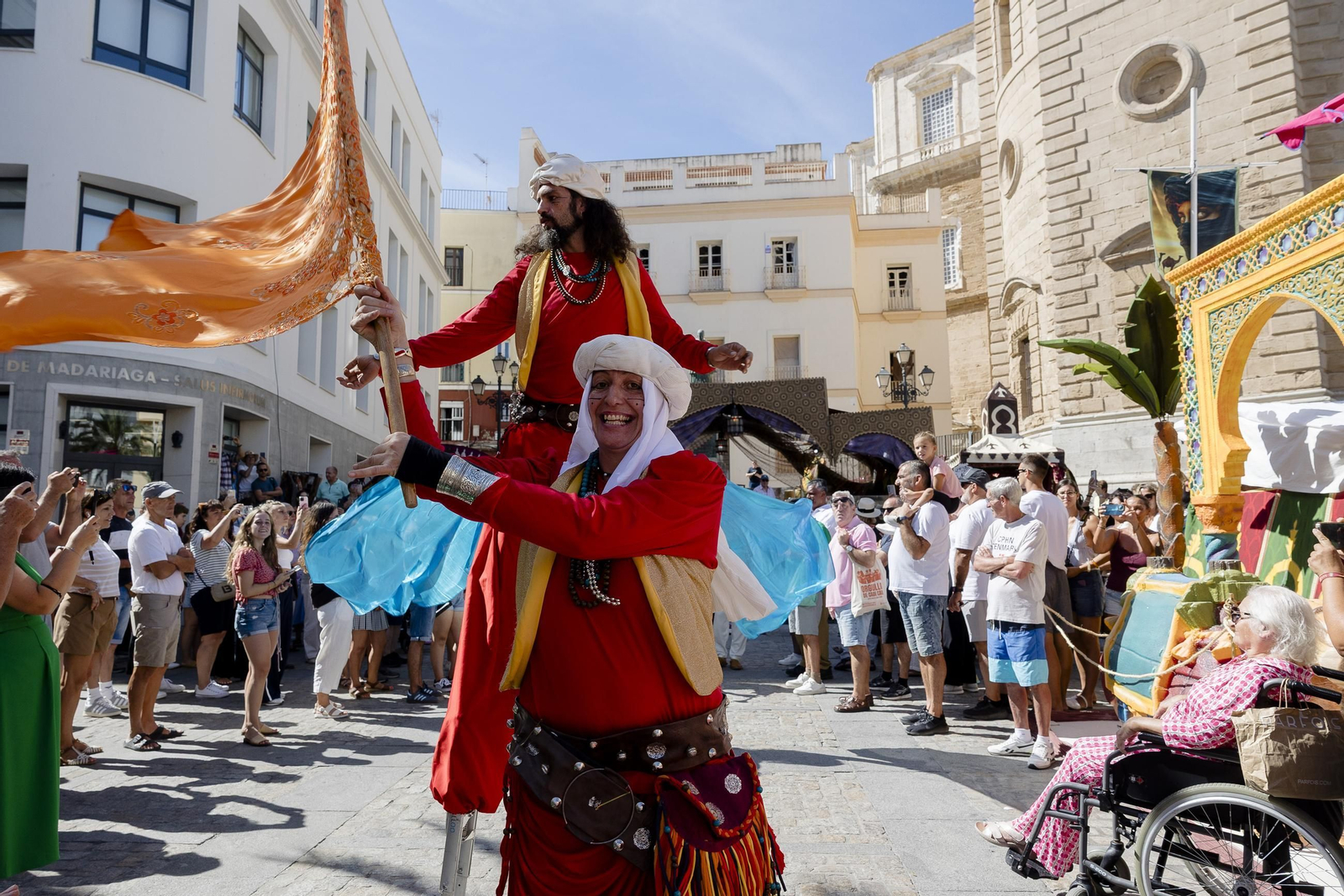 Imágenes de la inauguración del mercado andalusí