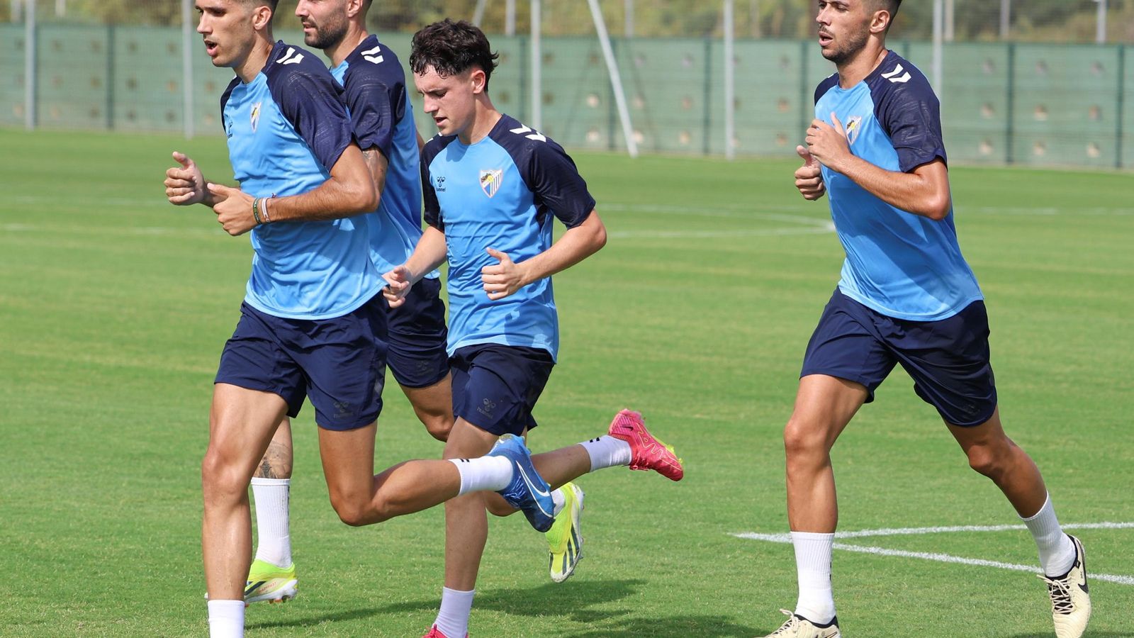 El Málaga CF prueba la Ciudad Deportiva de Arraijanal
