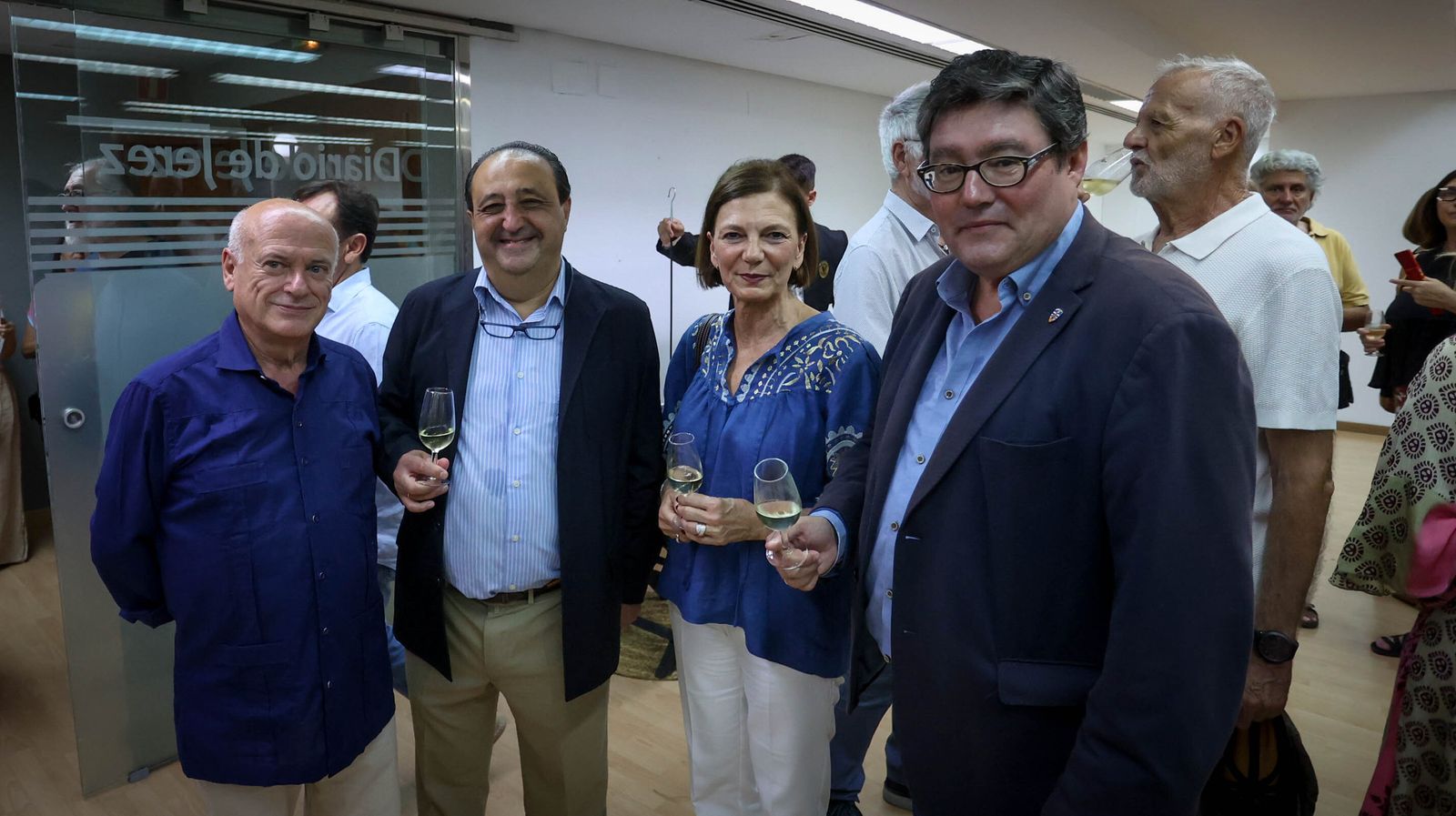 Heart & Paint nueva expolición en la sala  ArteAdiario