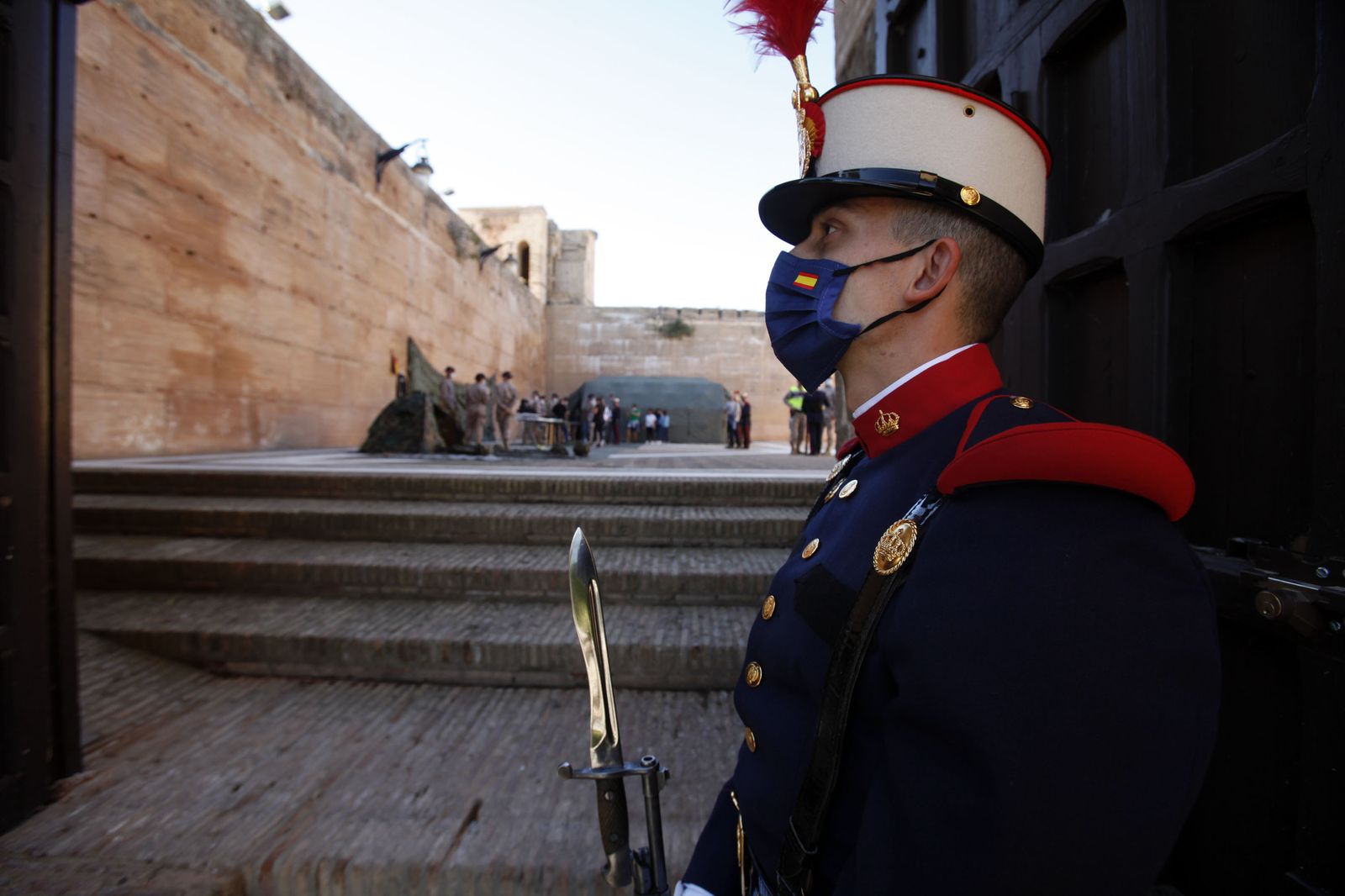 La Guardia Real se despliega por lugares emblemáticos de la provincia de Huelva.