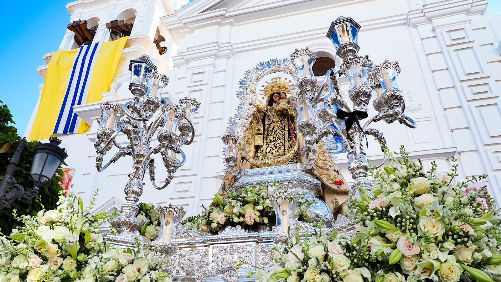 Procesión de la Virgen del Carmen por Isla Cristina. Procesión de la Virgen del Carmen por Isla Cristina.
