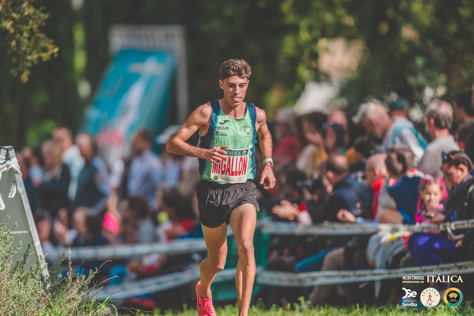 Búscate en las fotos del Cross de Itálica 2025 | 12