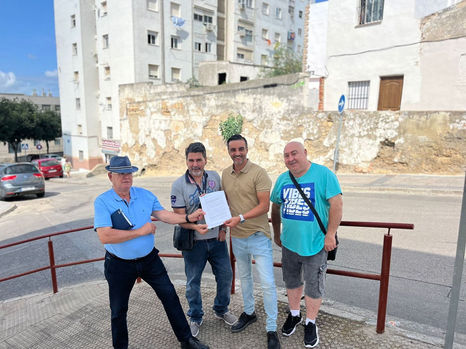 José Antonio Díaz, en su visita a la barriada Vistalegre.