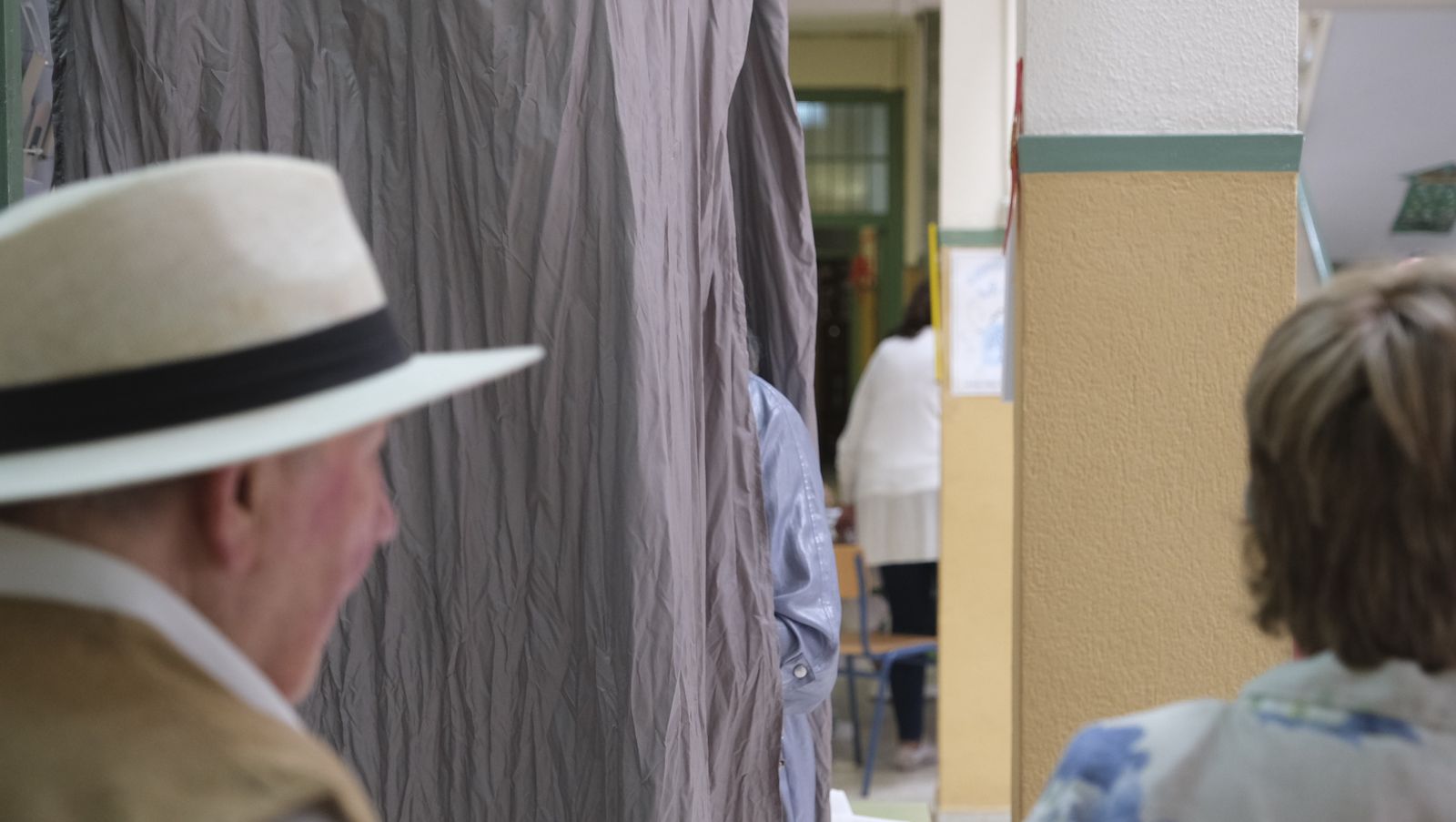 Imágenes de las votaciones en las Elecciones Municipales 2023, en Almería capital