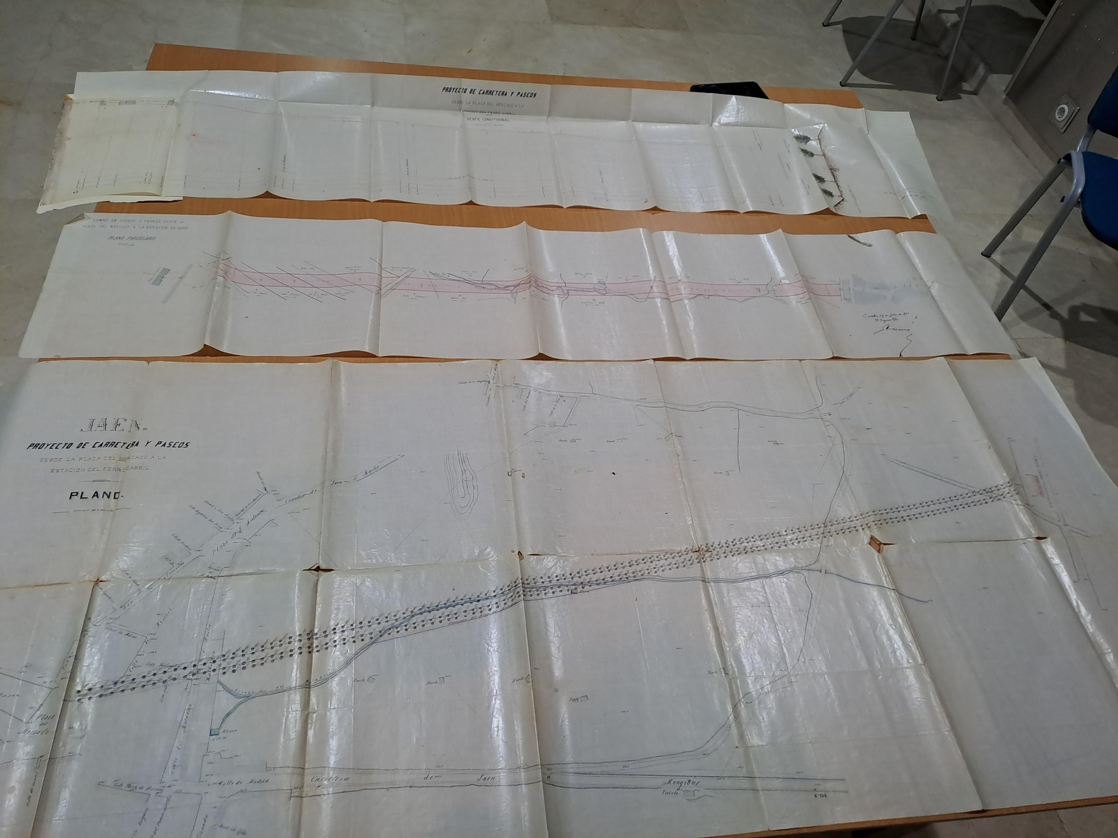 Planos para la historia de Jaén: primeros dibujos del paseo de la Estación y sus edificios