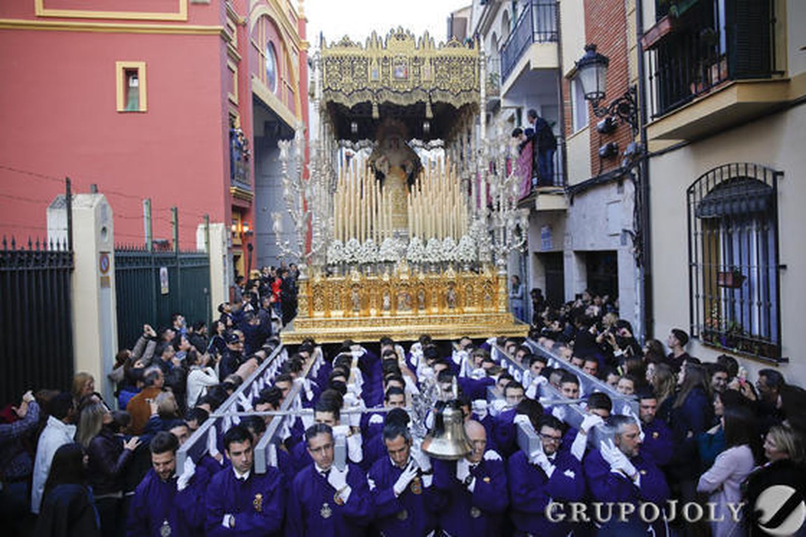 Foto: J. Albiñana · L. M. Gómez Pozo