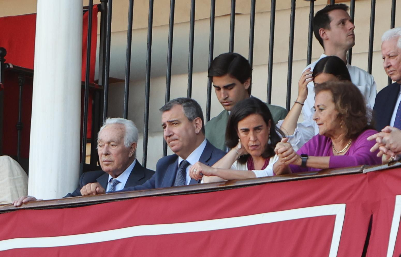 Ambiente en la Puerta del Príncipe de la Maestranza