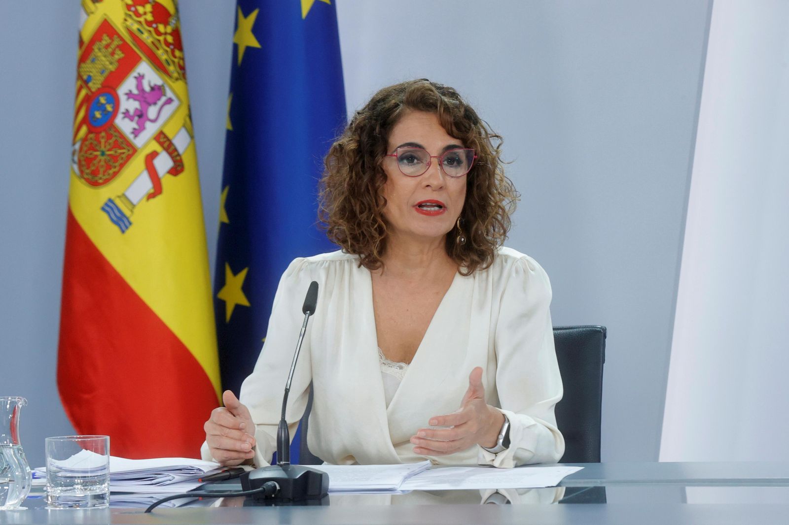 María Jesús Montero, durante la rueda de prensa posterior al Consejo de Ministros extraordinario