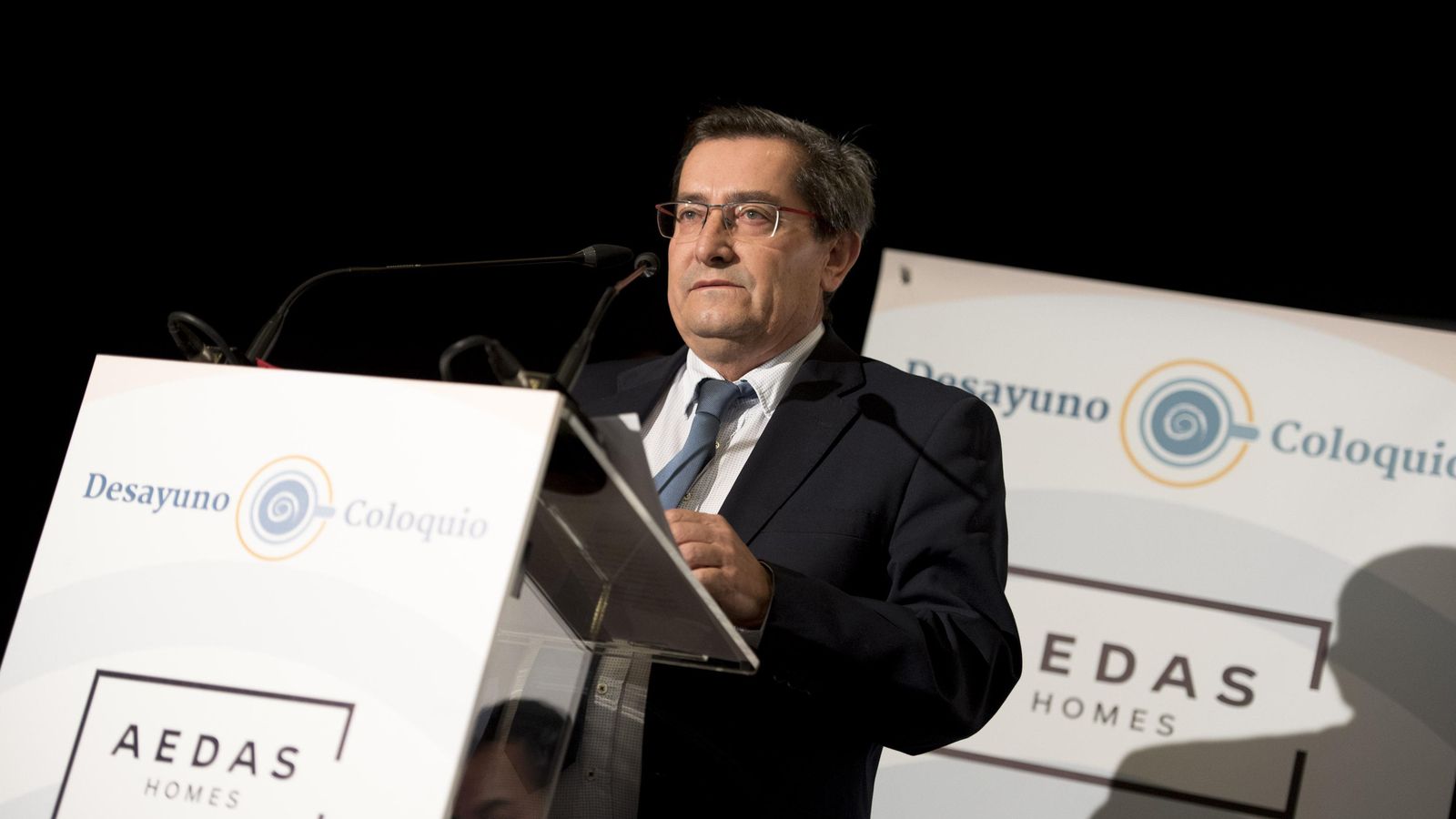 José Entrena, en el desayuno-coloquio