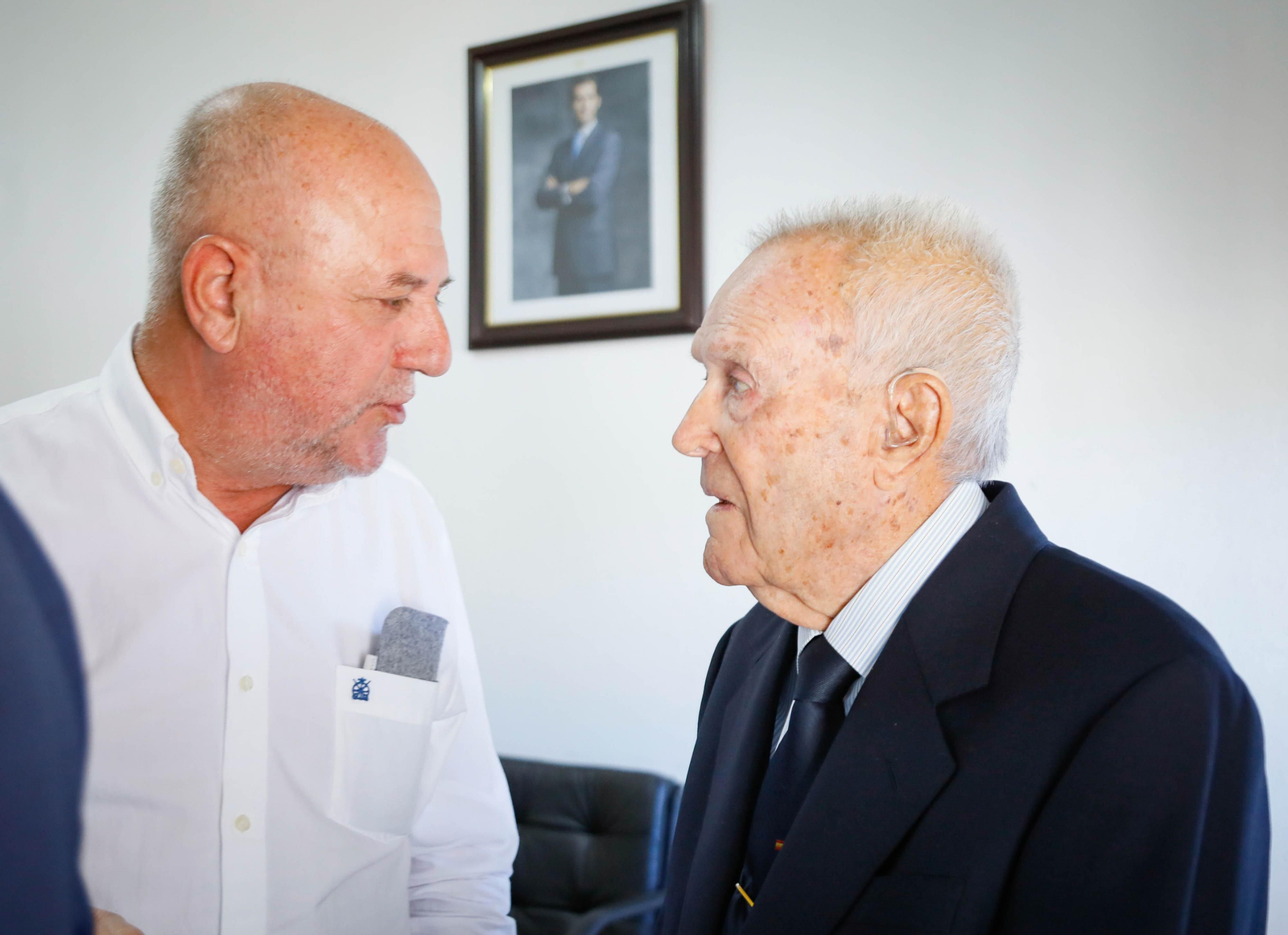 Imágenes de la moción de censura en Chercos