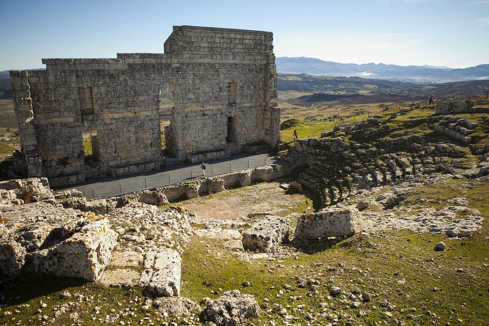 El enclave arqueológico de Acinipo.