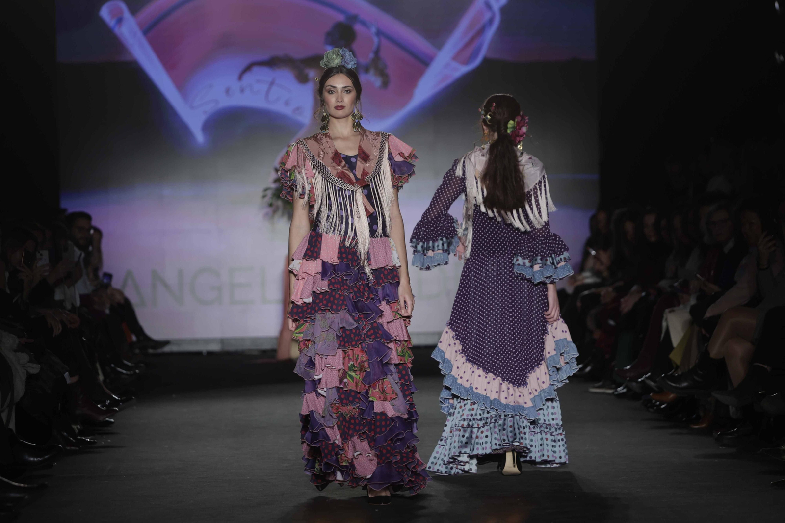 El desfile Ángela & Adela en  We Love Flamenco, todas las fotos
