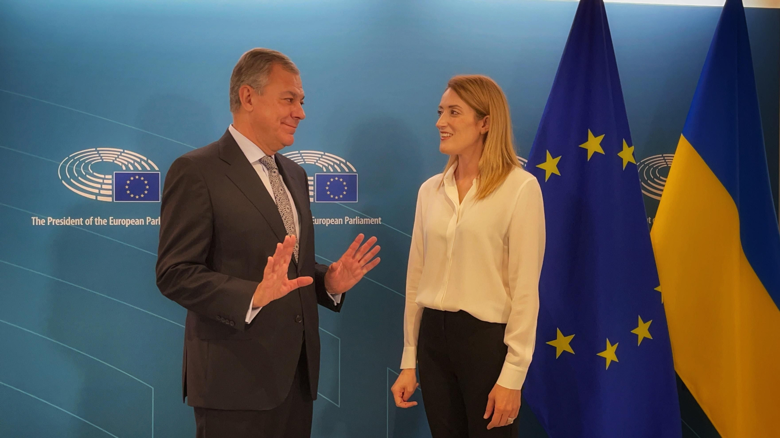 Encuentro de José Luis Sanz con la presidenta del Parlamento Europeo, Roberta Metsola