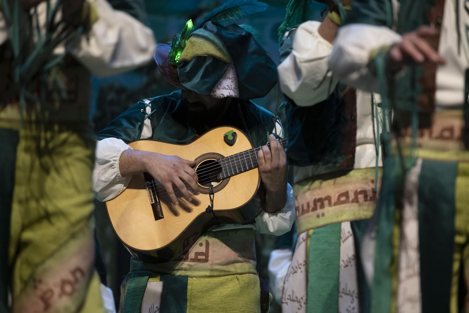 Imágenes de la actuación de la comparsa de Sevilla 'Ciudad Esmeralda' en el Carnaval Colombino