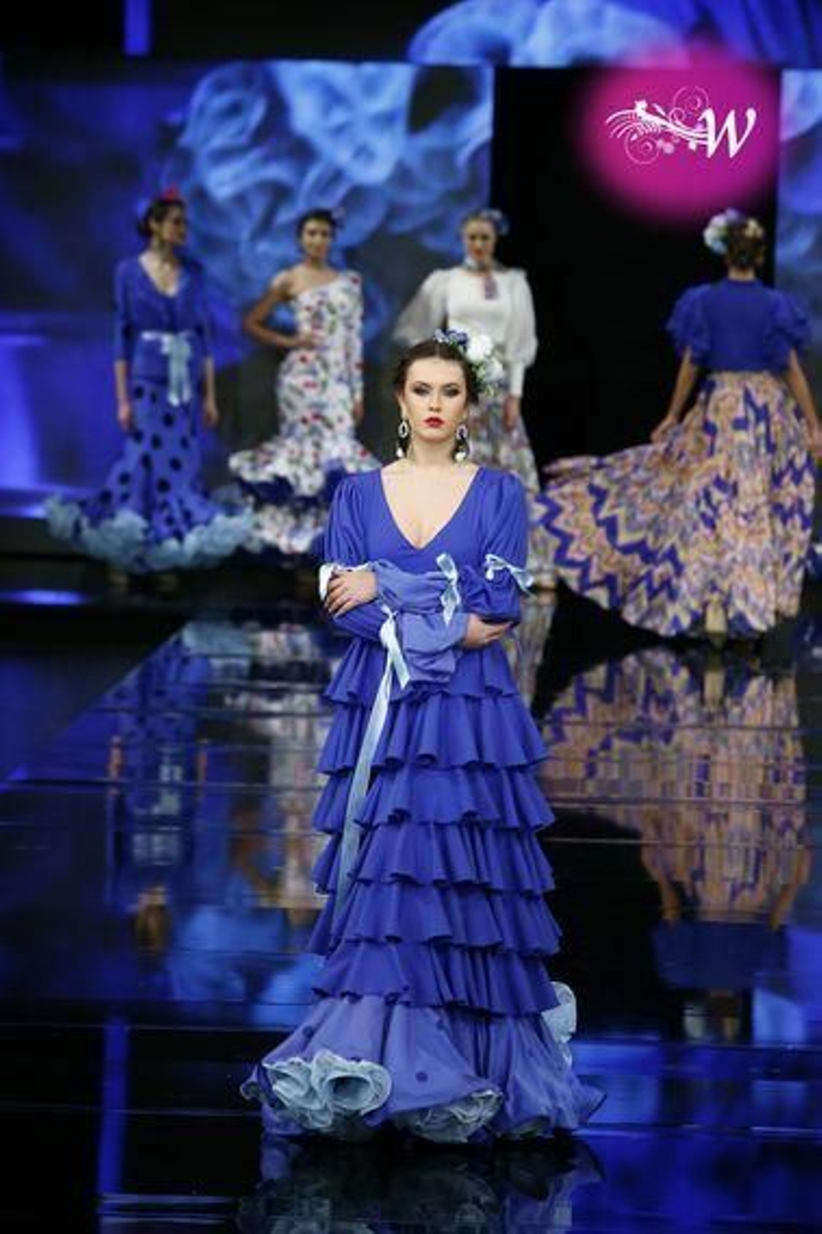 Carmen Vega presenta su colección en SIMOF 2020, todas las fotos de su desfile