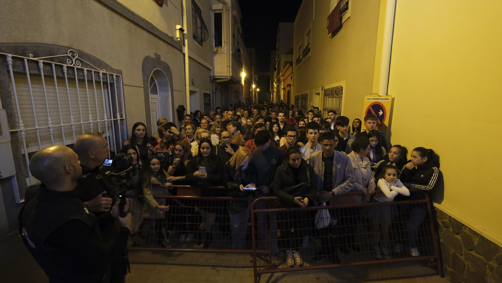 Procesión del Perdón en Almería, en imágenes
