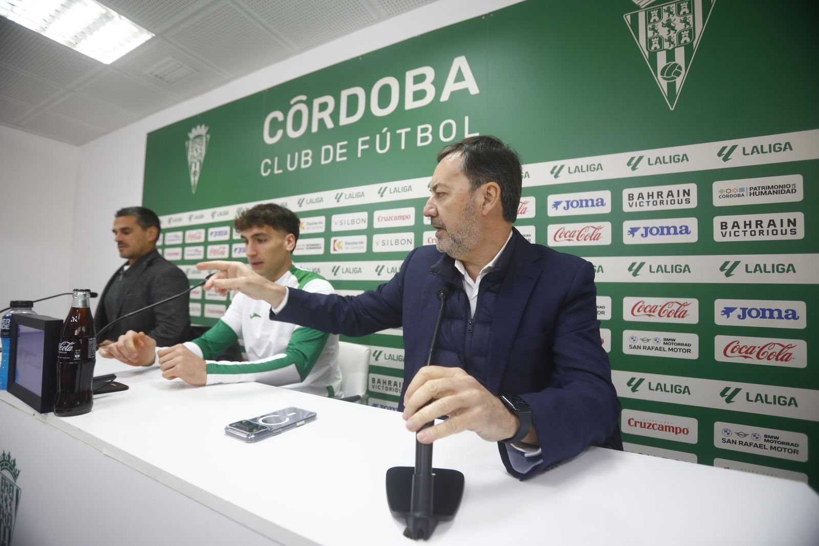 Las mejores fotos de la presentación de Diego Percan con el Córdoba CF