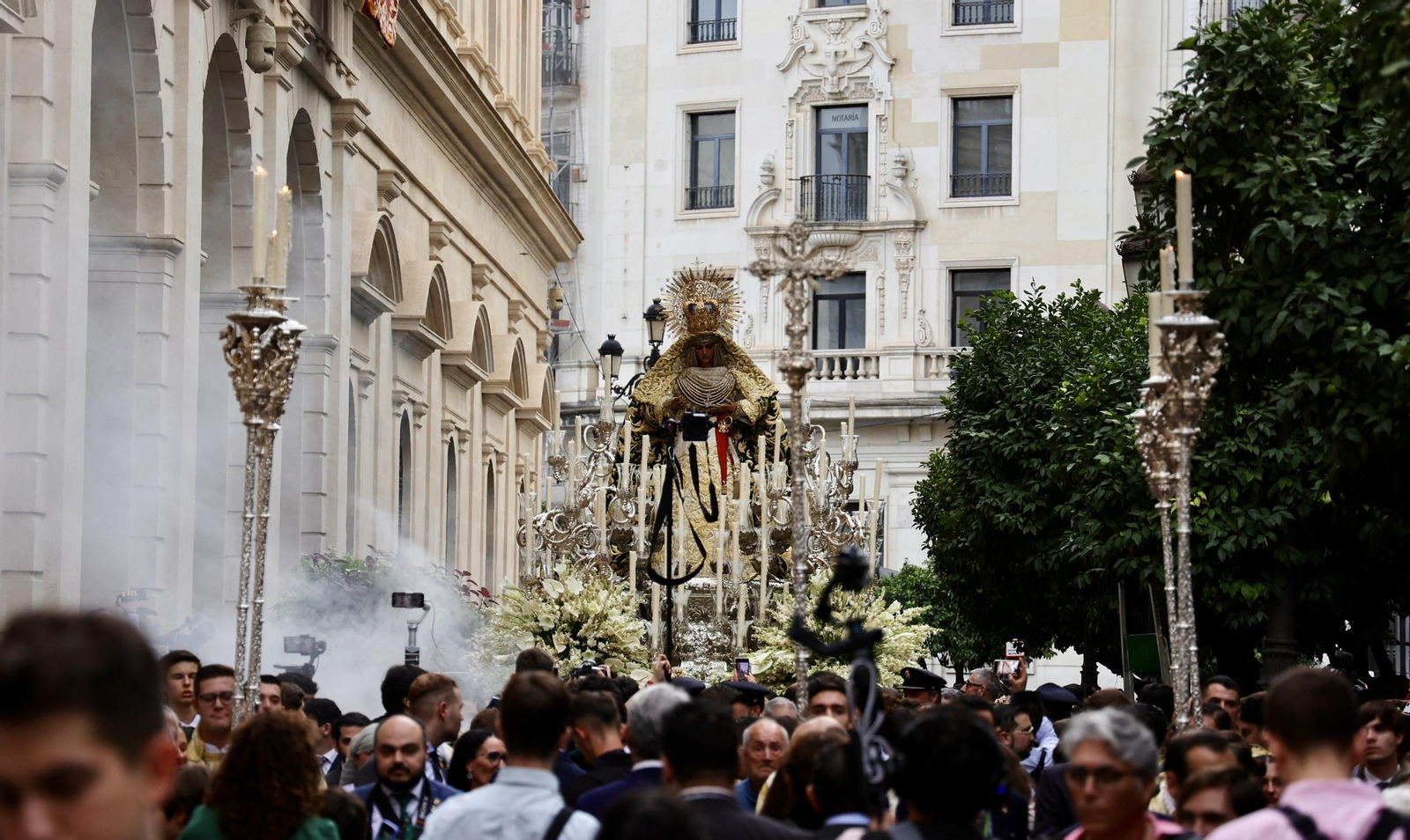 Regreso de la Esperanza a Triana