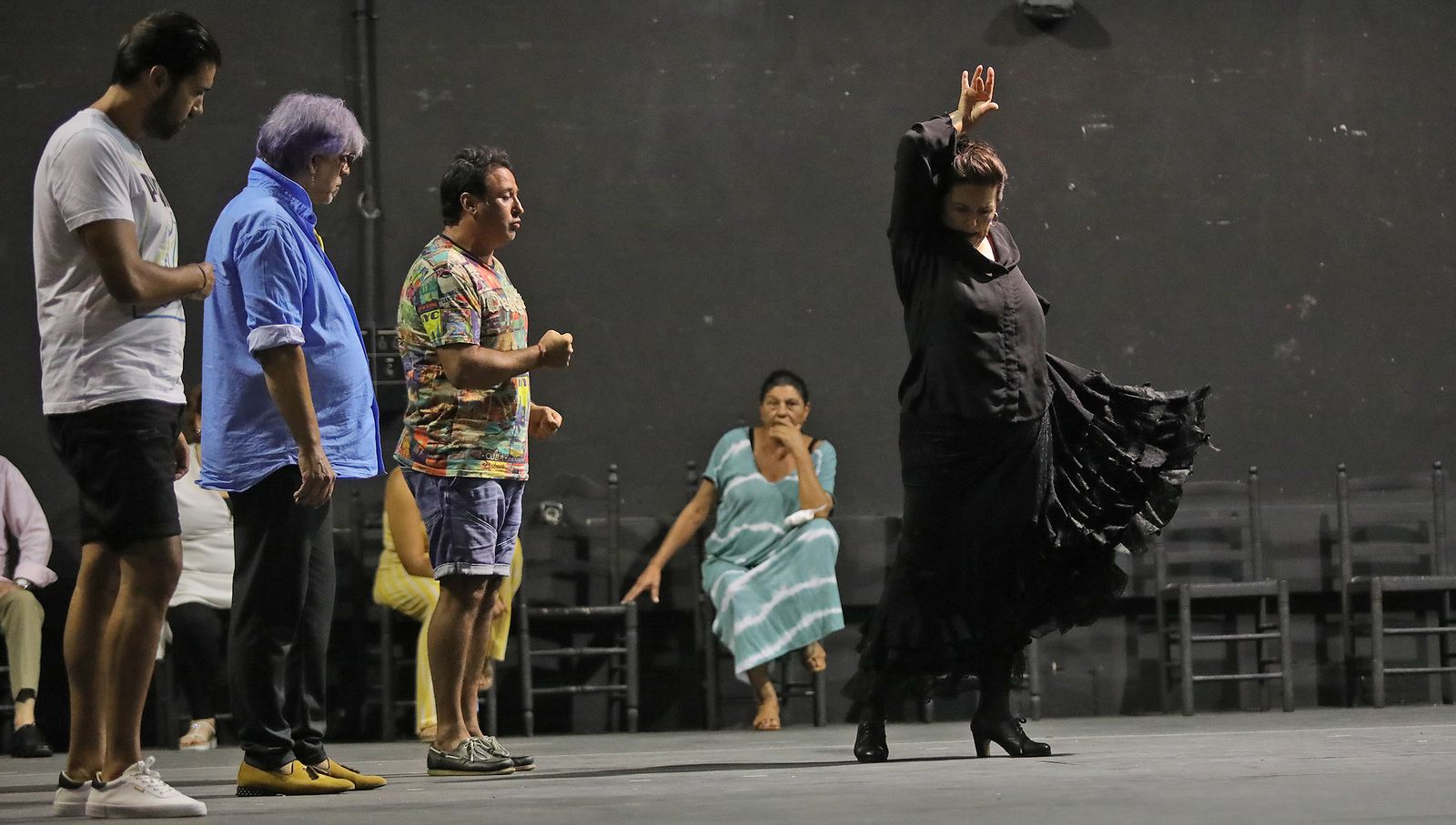 Ensayos en Villamarta de 'Memoria viva' de María del Mar Moreno que estrenará en la Bienal