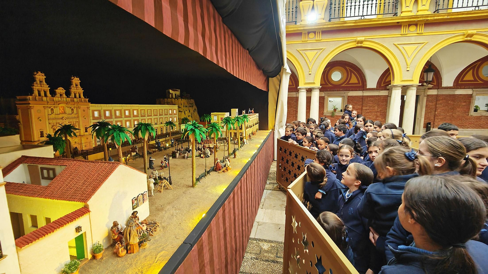 Imágenes del Belén del Ayuntamiento de Huelva