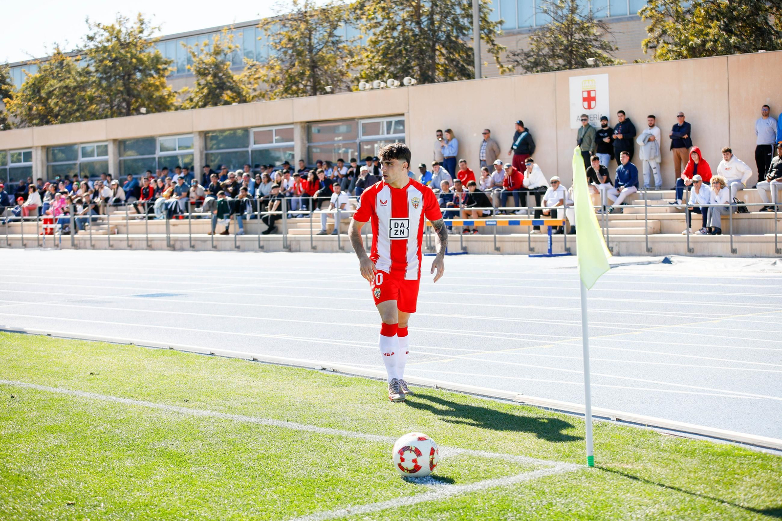 Las imágenes de Segunda RFEF entre Almeria B y recreativo de Granada