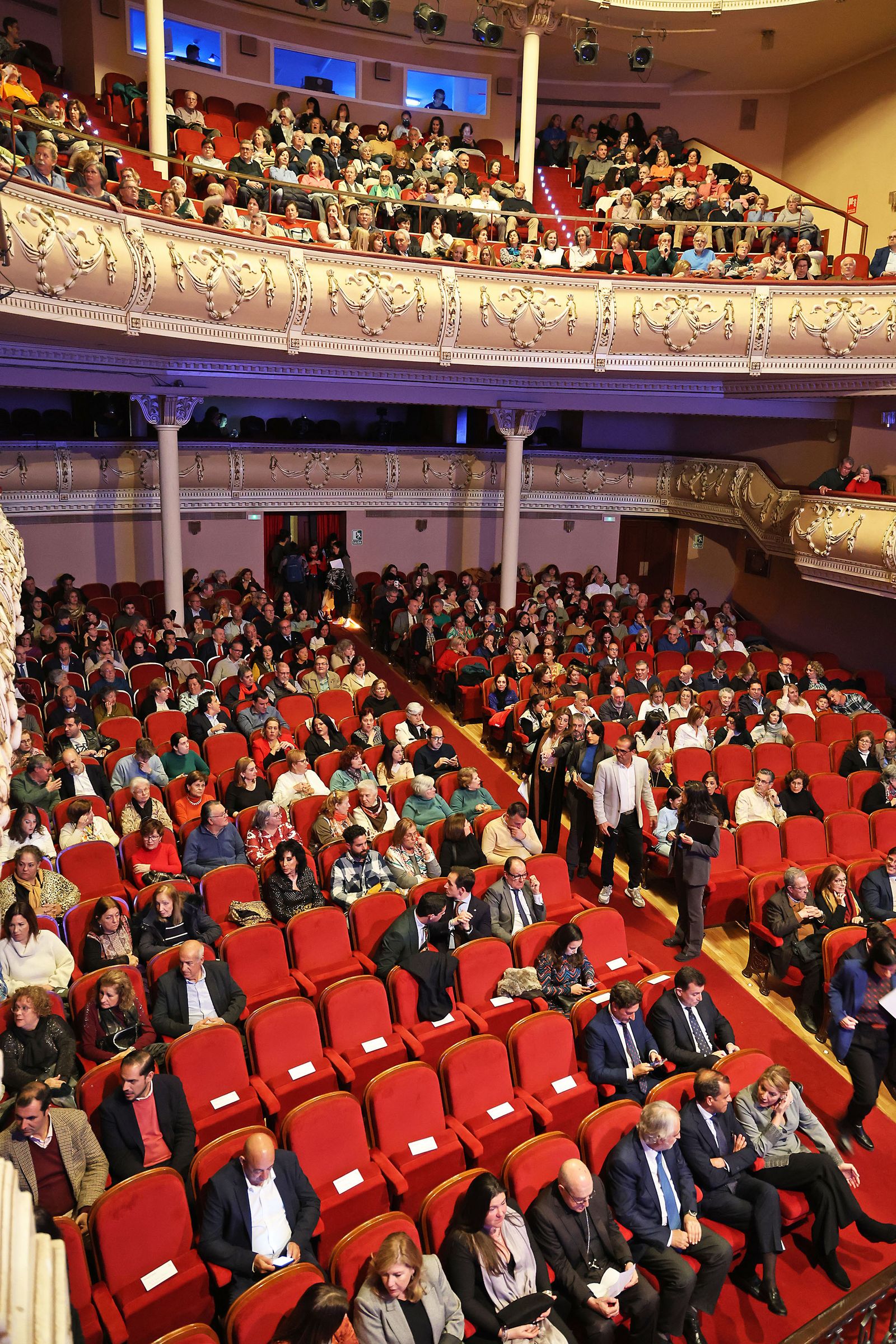 Imágenes del llamador del Acto de entrega del premio de 'El llamador de Huelva' de Canal Sur a La Casa de los Milagros
