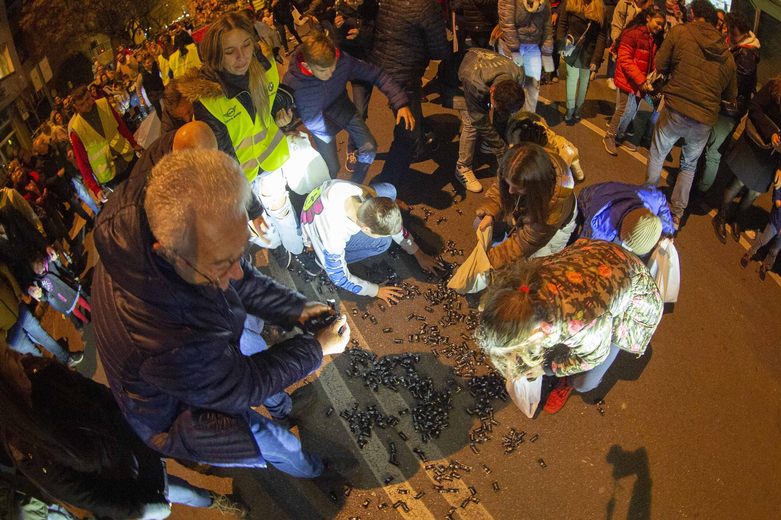 La cabalgata de los Reyes Magos de Granada, en imágenes