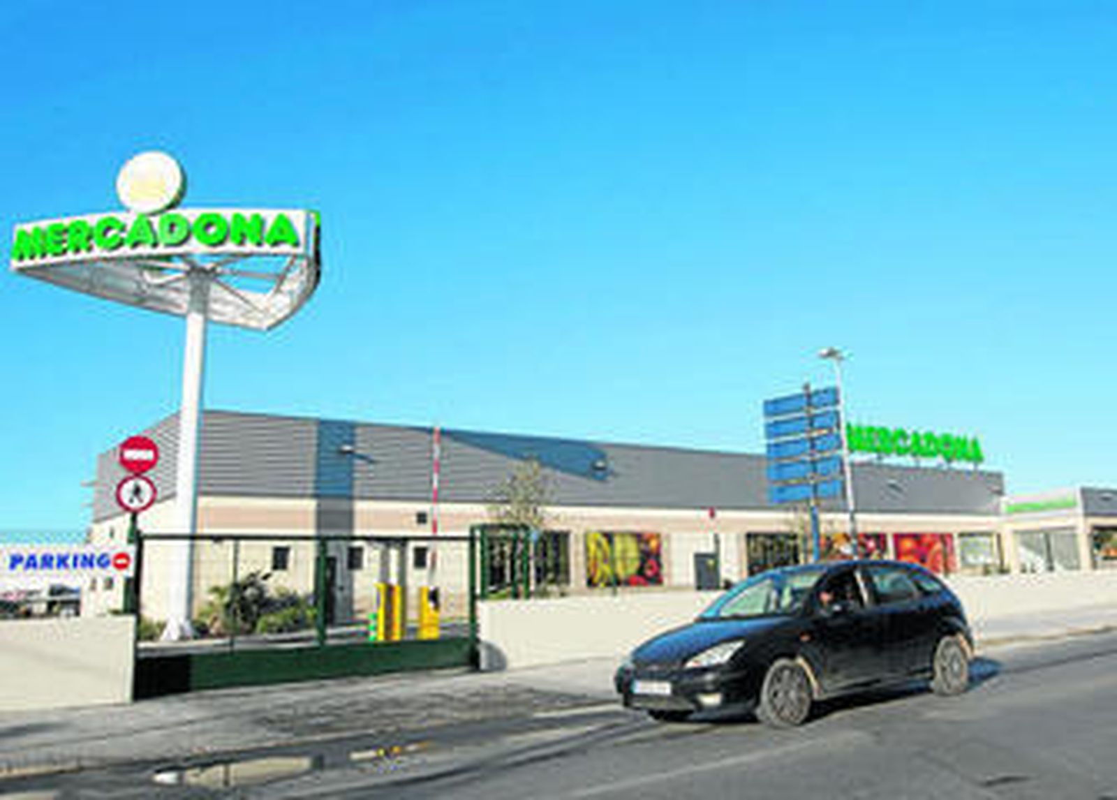 Vista del nuevo supermercado que Mercadona inauguró ayer en la ciudad.