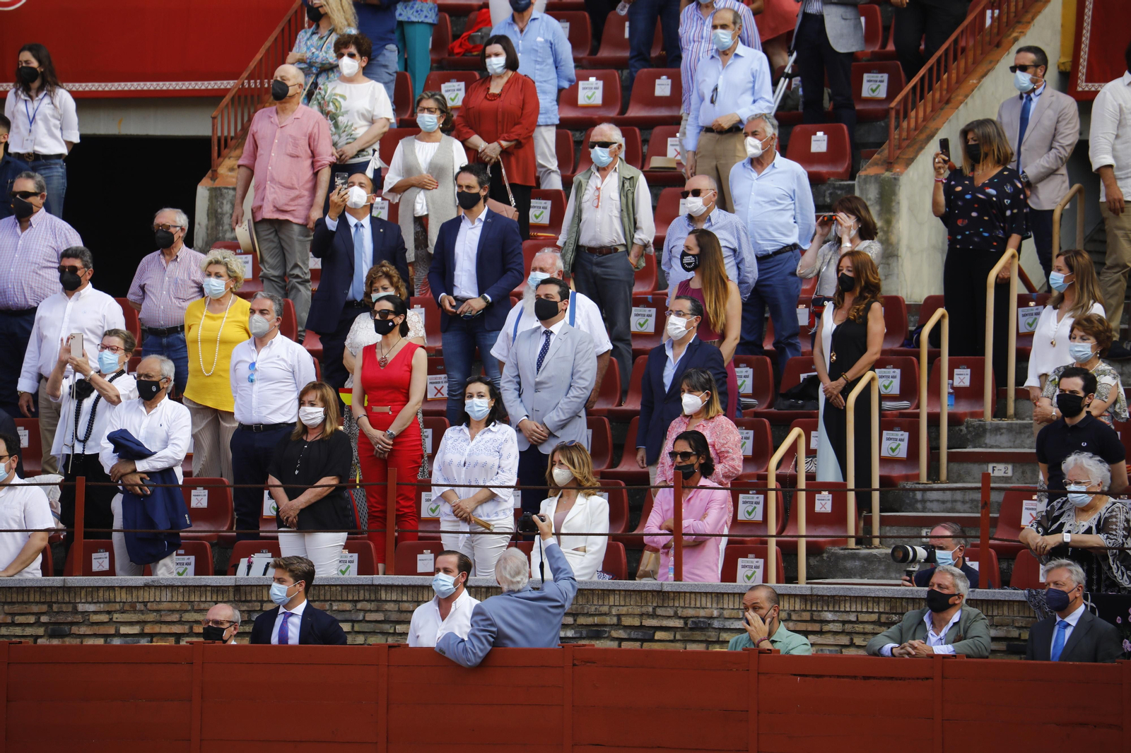 El mano a mano de Finito y Morante en la Feria Taurina de Córdoba, en imágenes