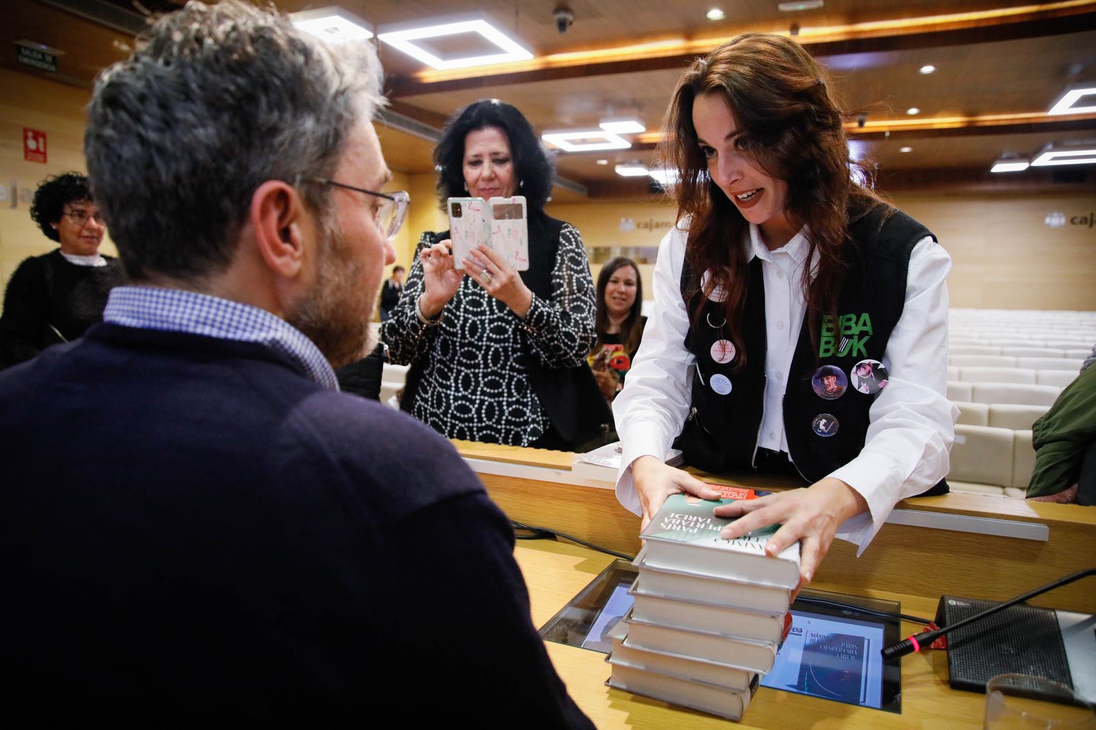 ¿Has estado en la presentación del libro de Máximo Huerta? Entra en la galería y buscate