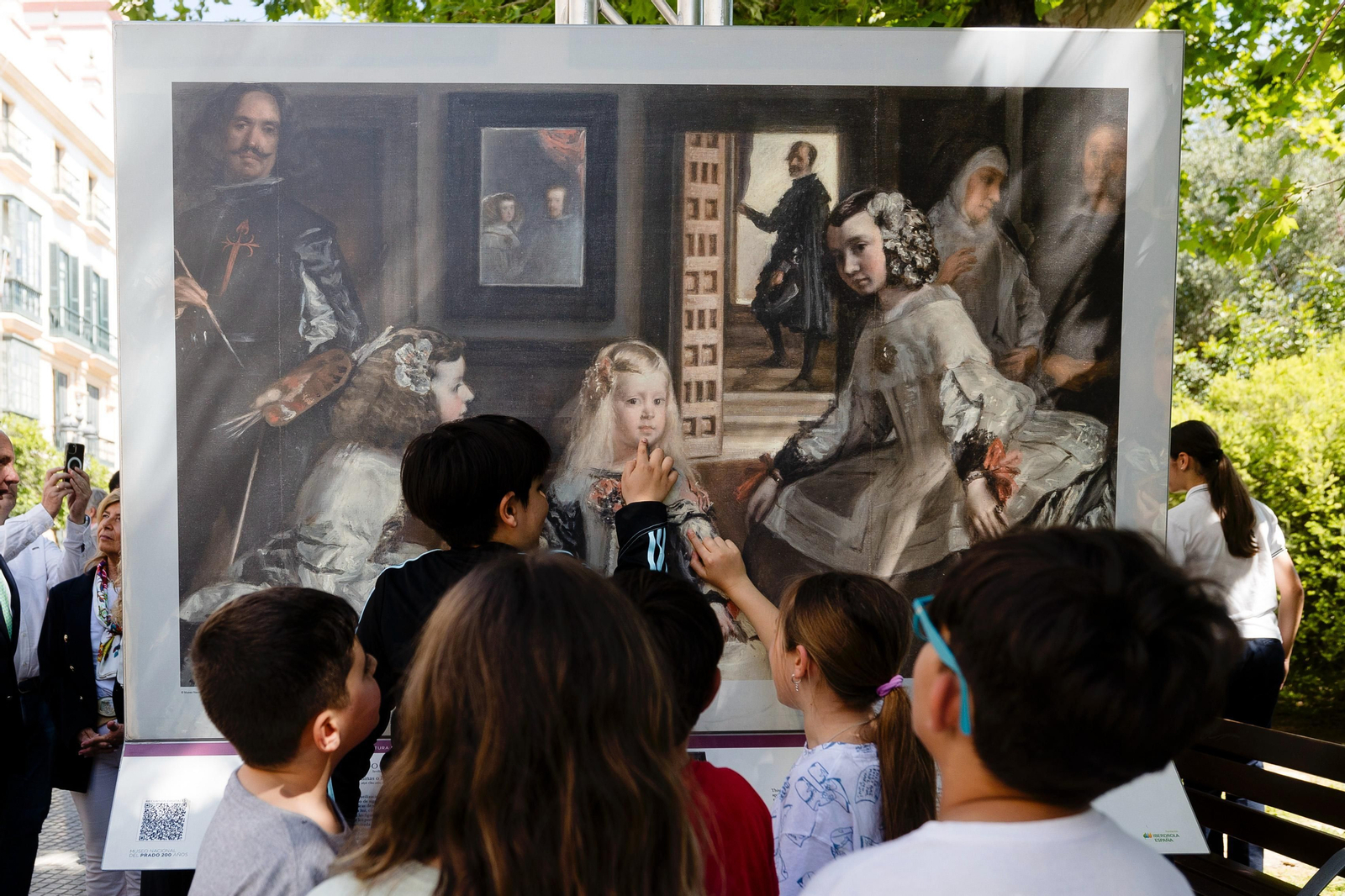 La inauguración de la exposición 'El Prado en las calles' en Cádiz