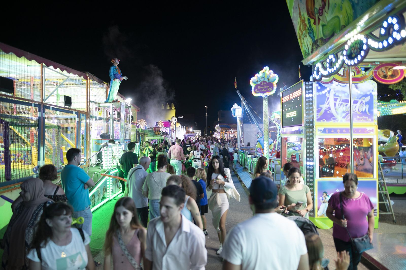 Imagen del ambiente vivido en el recinto ferial de las fiesta del Zaidín de 2023