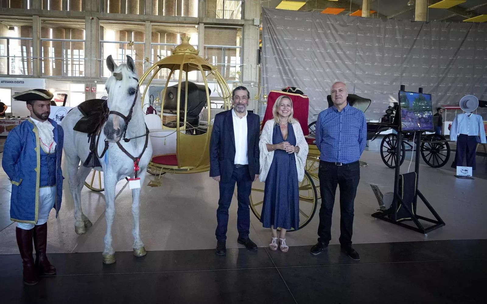 Inauguración de Bodasur con Yessica Quintero, Juan García y Carlos Landín.