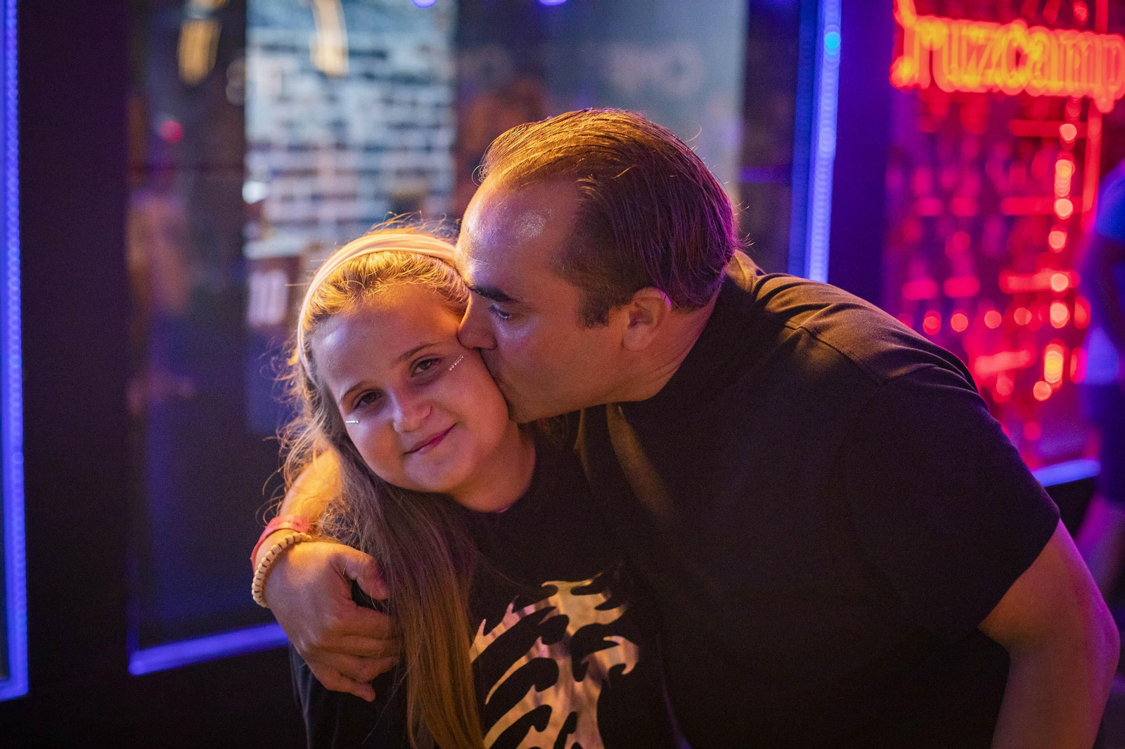 Búscate en las imágenes del concierto de Lola Índigo en Concert Music Festival de Chiclana