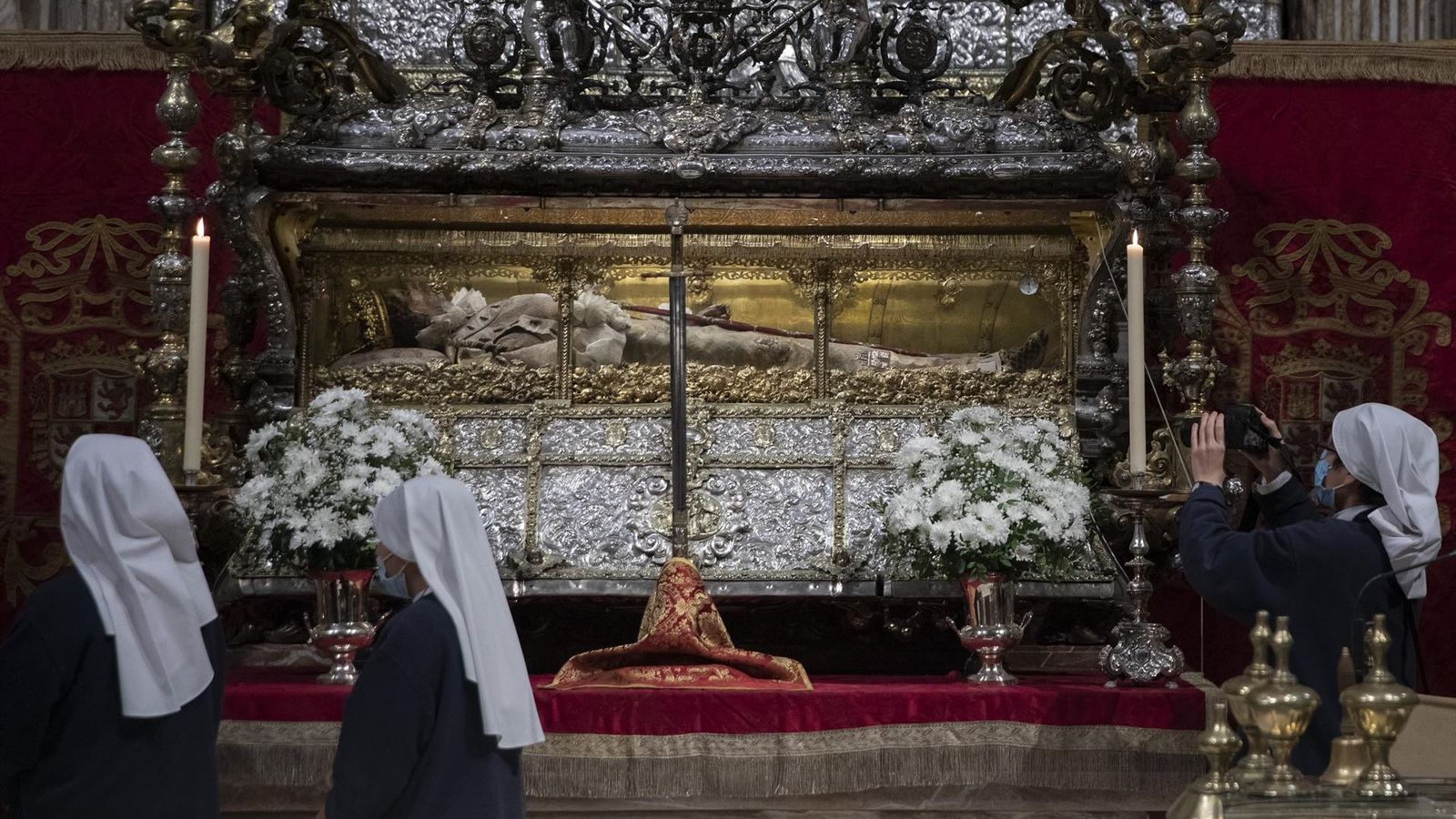 Apertura de la Urna de San Fernando en una imagen de archivo