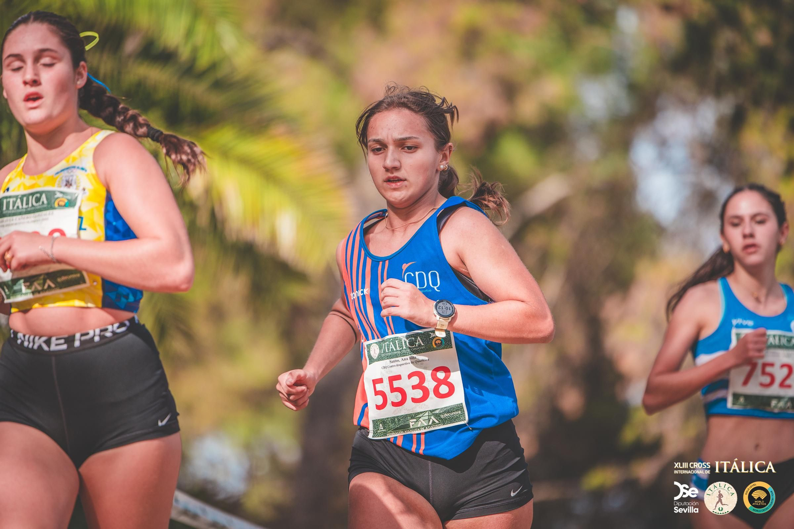 Búscate en las fotos del Cross de Itálica 2025 | 5