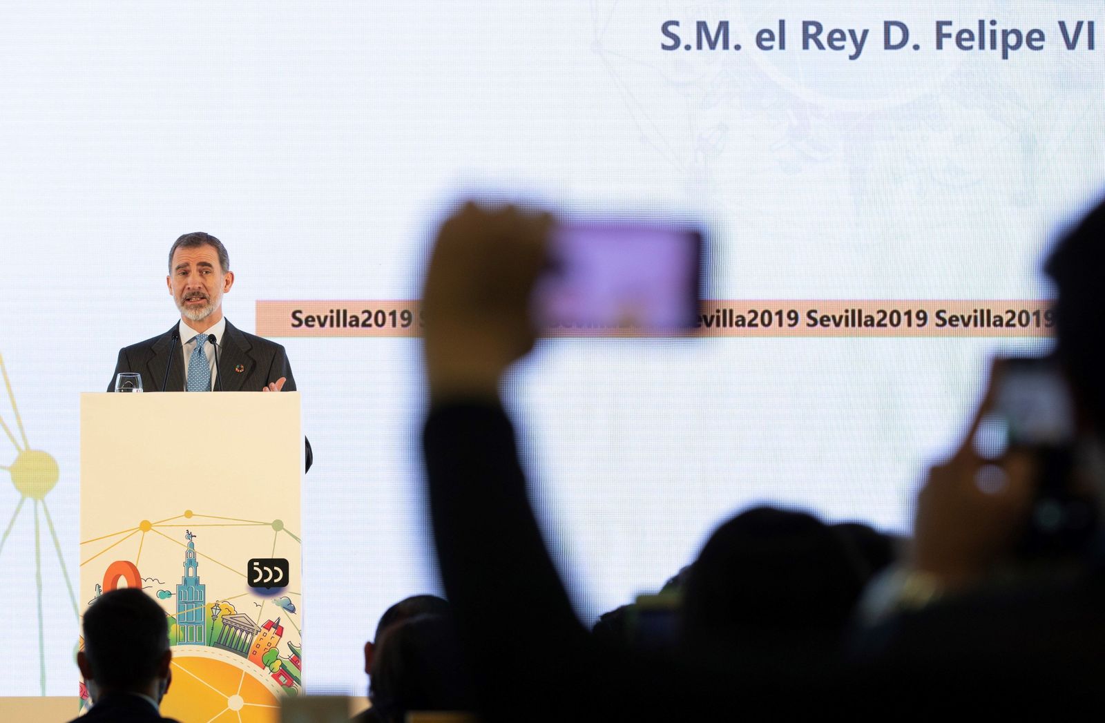 Las imágenes de la visita del Rey a Sevilla