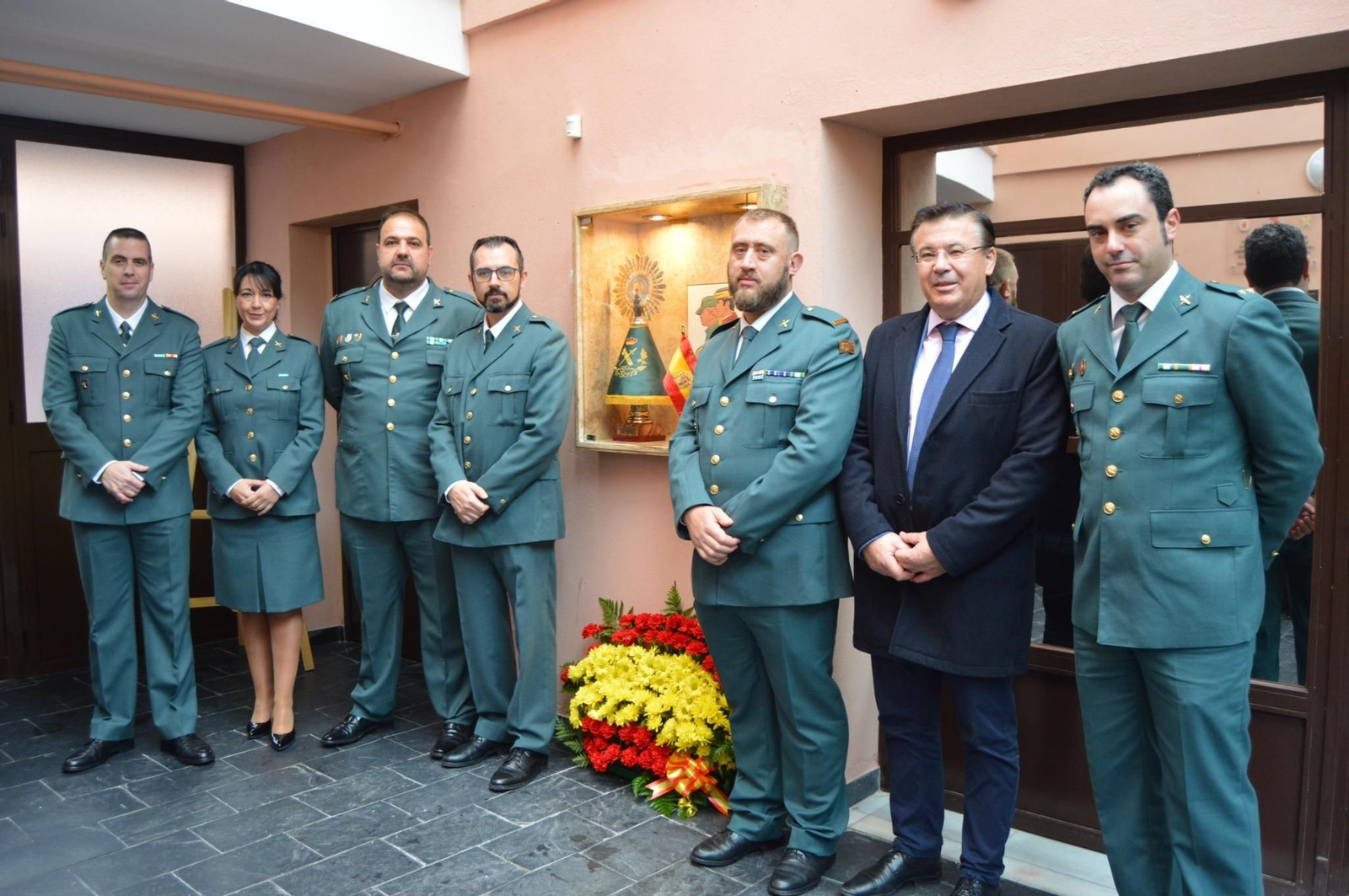 Fotografías de la celebración del 175 aniversario de la Guardia Civil en Iznájar