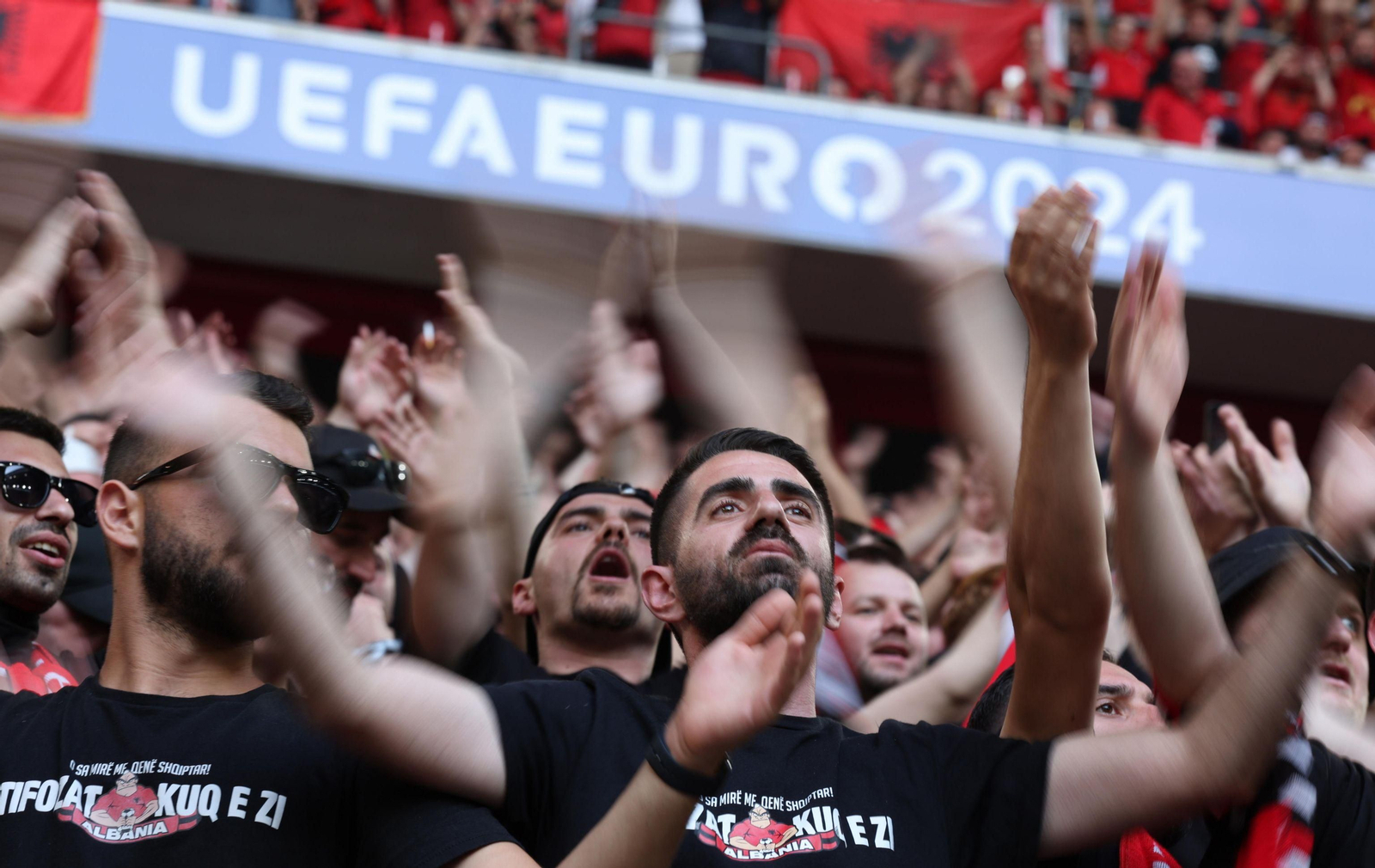 Las fotos del Albania - España