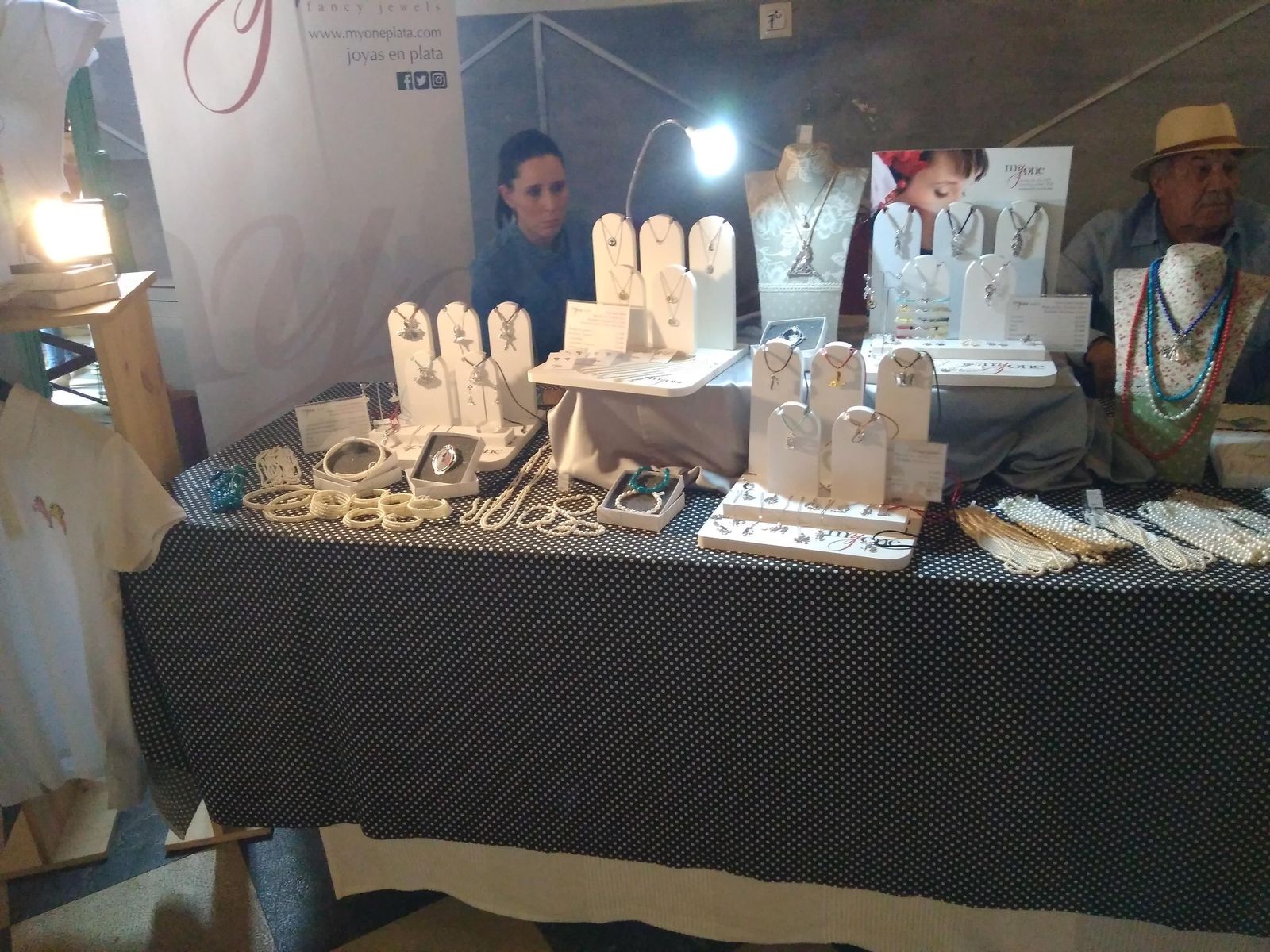 Uno de los expositores de la muestra.